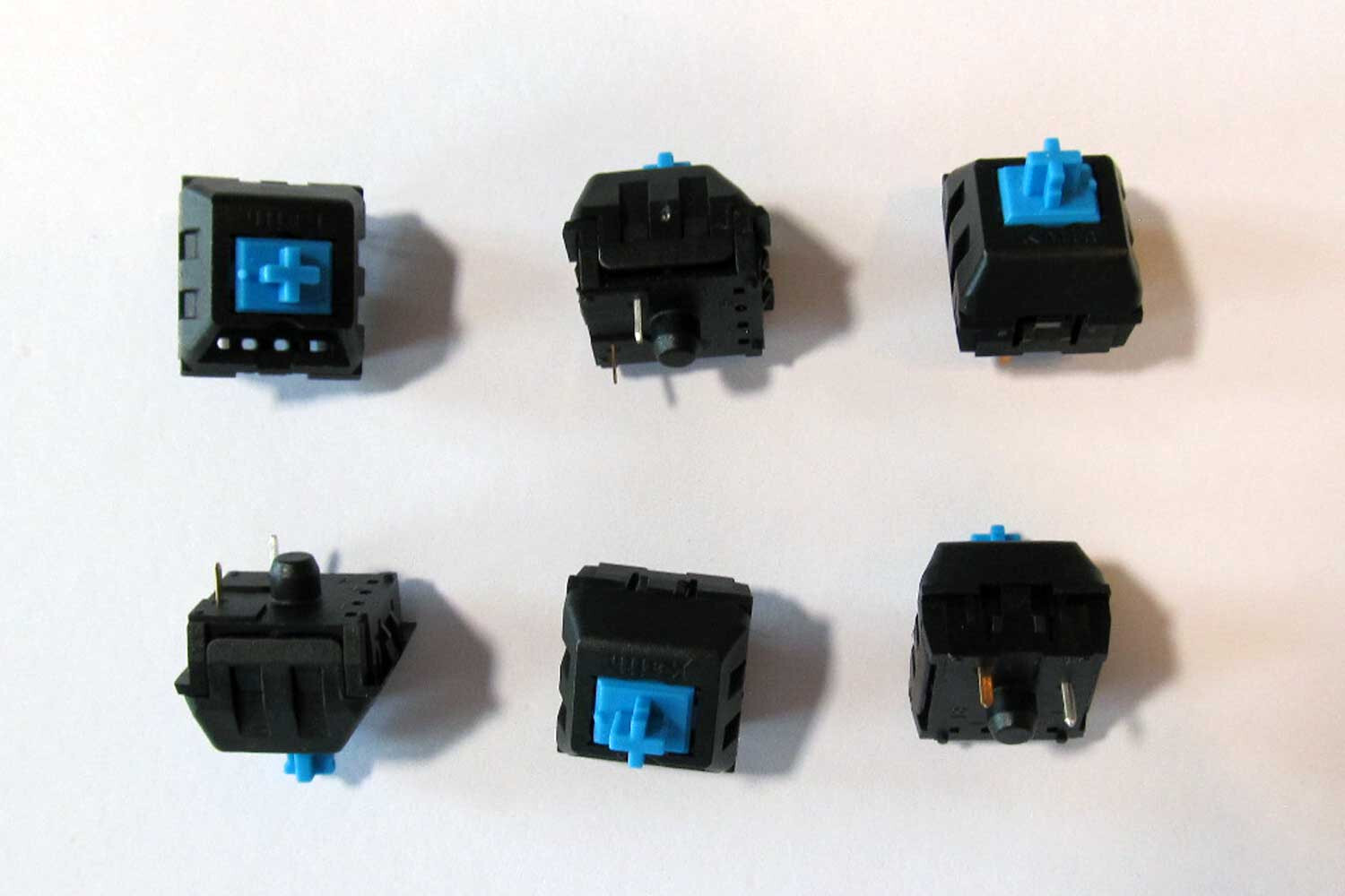 Kaith Blue Mechanical Switches with hole for LED set of 6