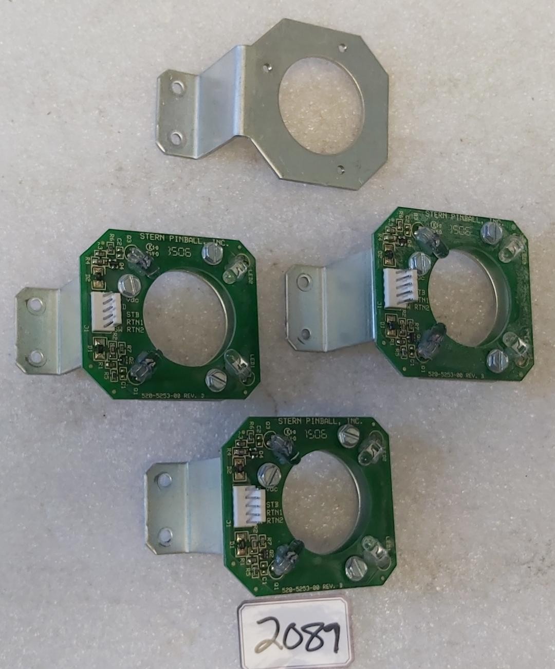 STERN Bank Opto Interrupter Board Assembly w  Bracket Lot #520-5253-00 (2087)