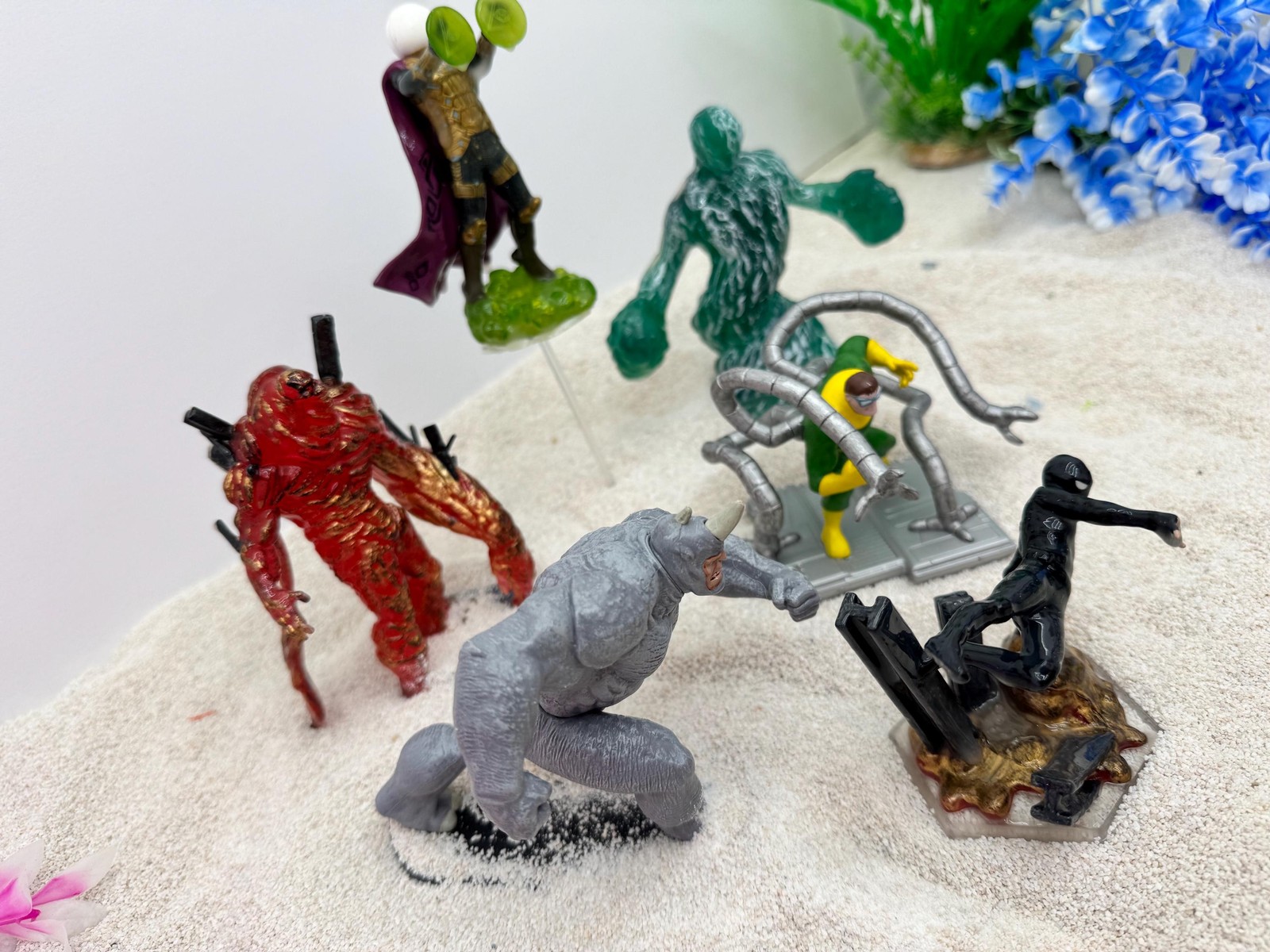 Spiderman Aquarium Figures