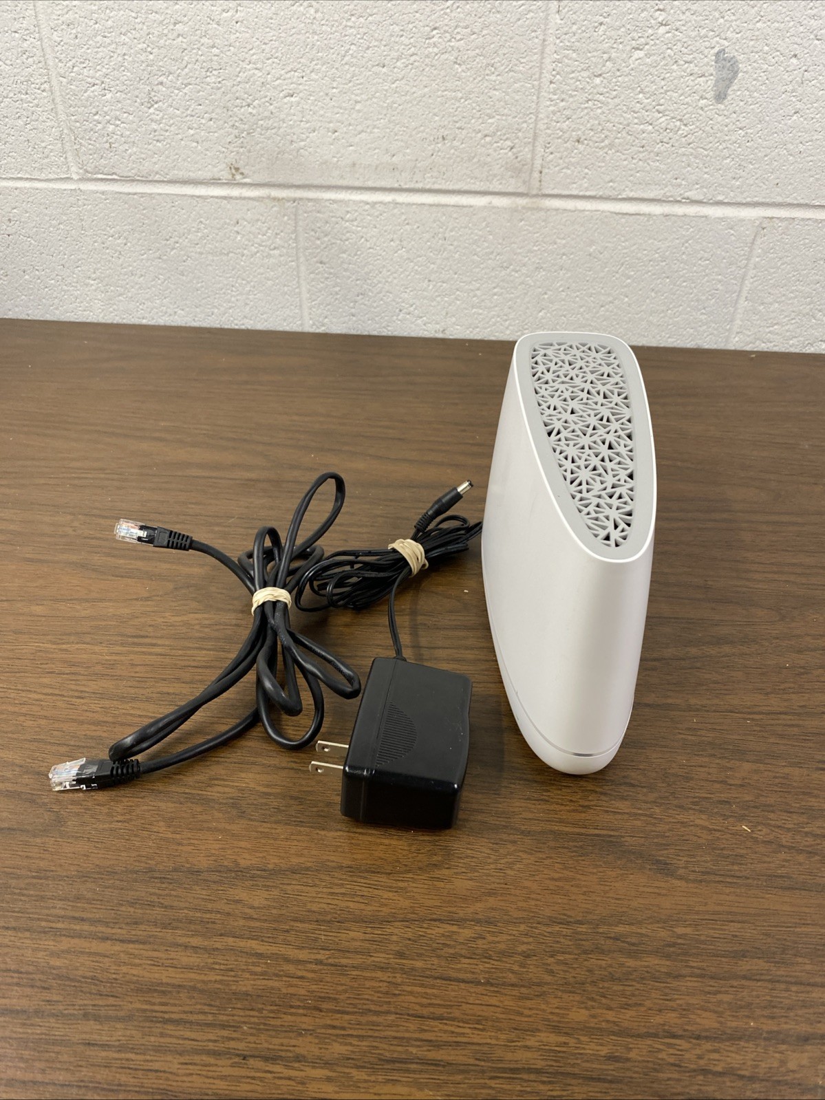 Vivint SM2-2W10 Smart Drive 4-Channel Wireless 1TB DVR w/ Cords - ⚠️READ!