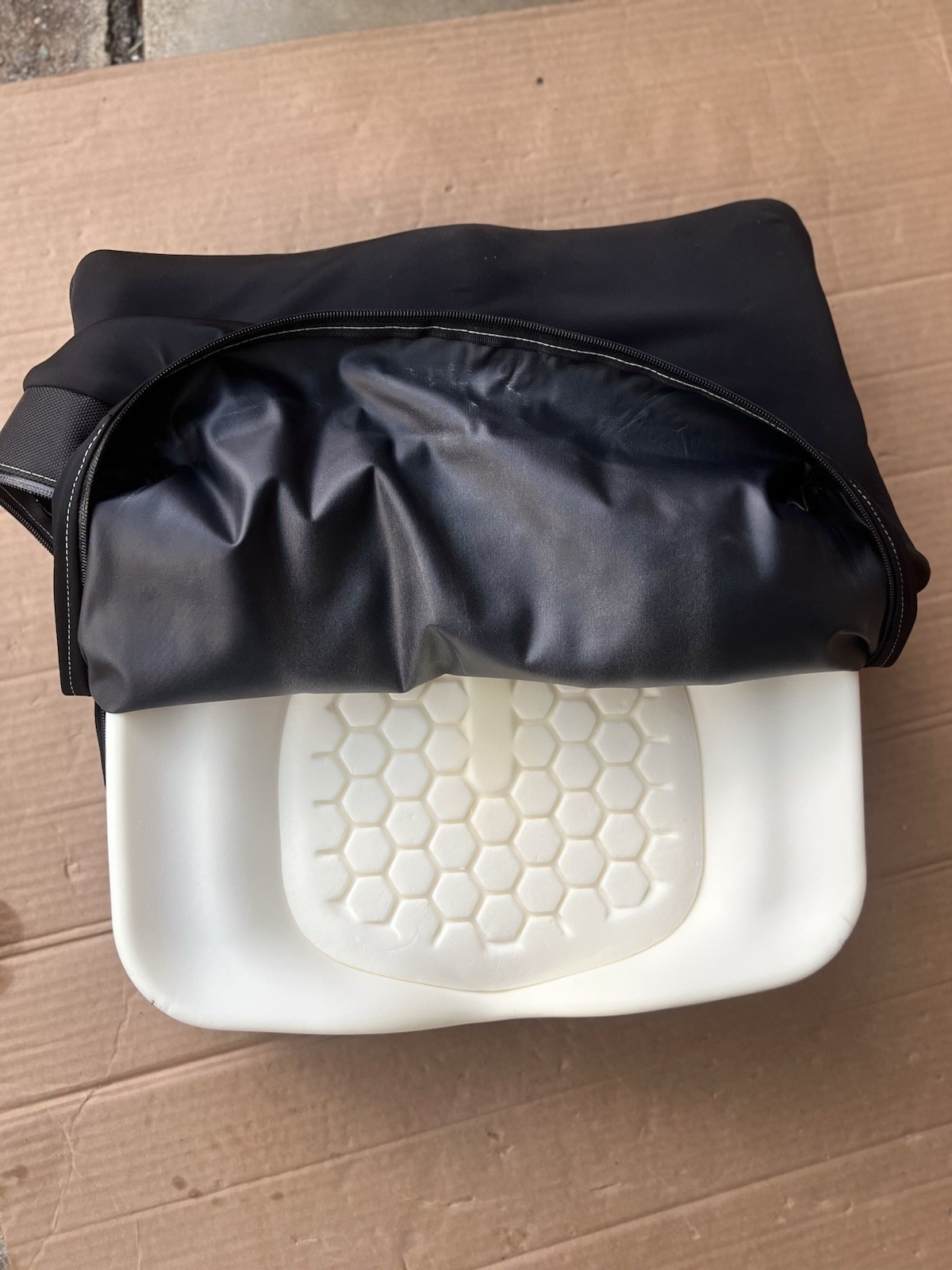Ki Mobility Axiom SP Wheelchair Comfort Seat Cushion 18” Wide x 19” Deep