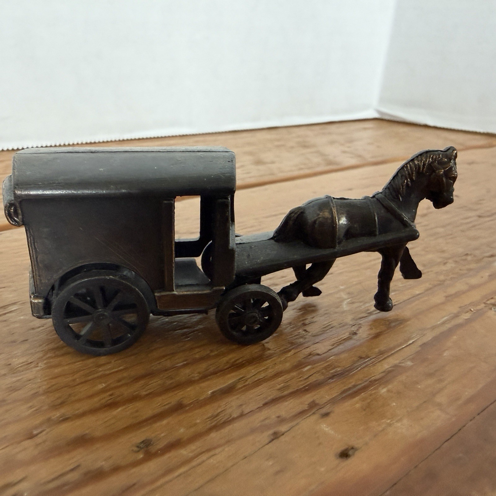 Die Cast Horse And Buggy Pencil Sharpener Hong Kong Vintage