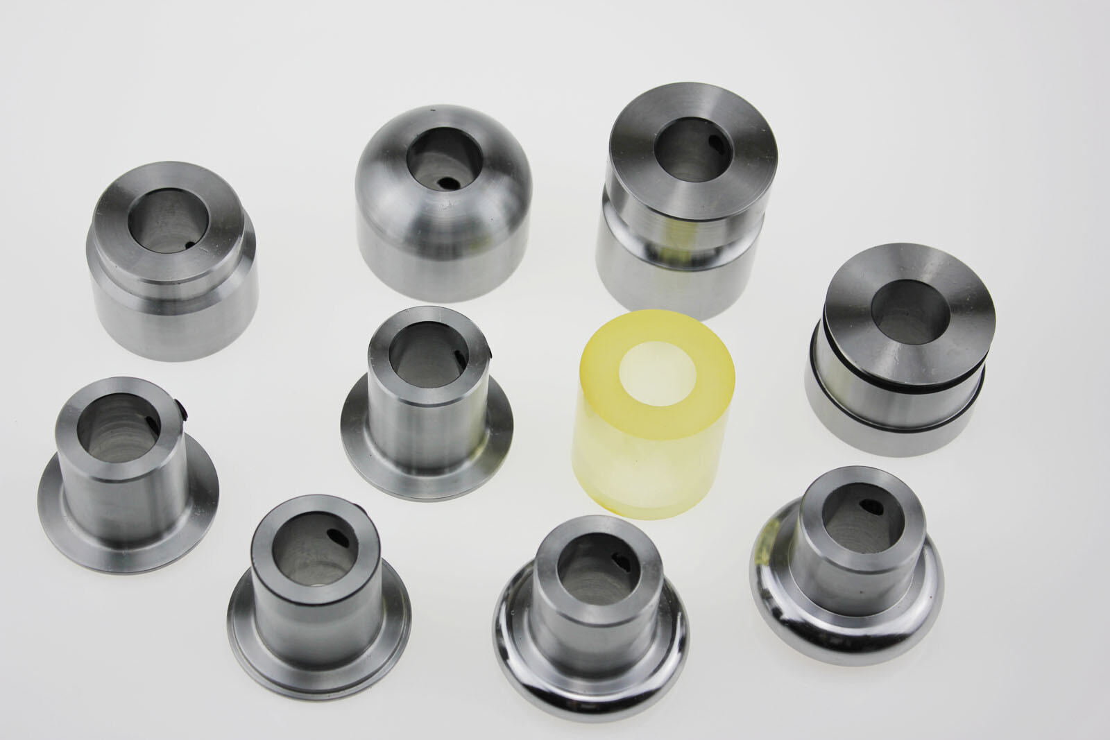 CR12 Steel Bead Roller Forming Set 9 Dies 1 Polyurethane Roll Tipping 35HRC 22cm