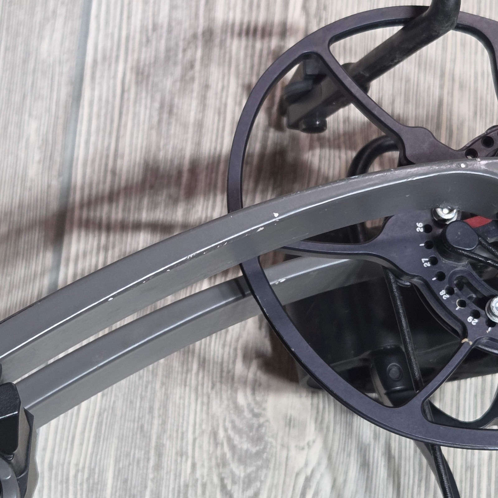 Used Bowtech Revolt 30" 70lb RH Gray Bow