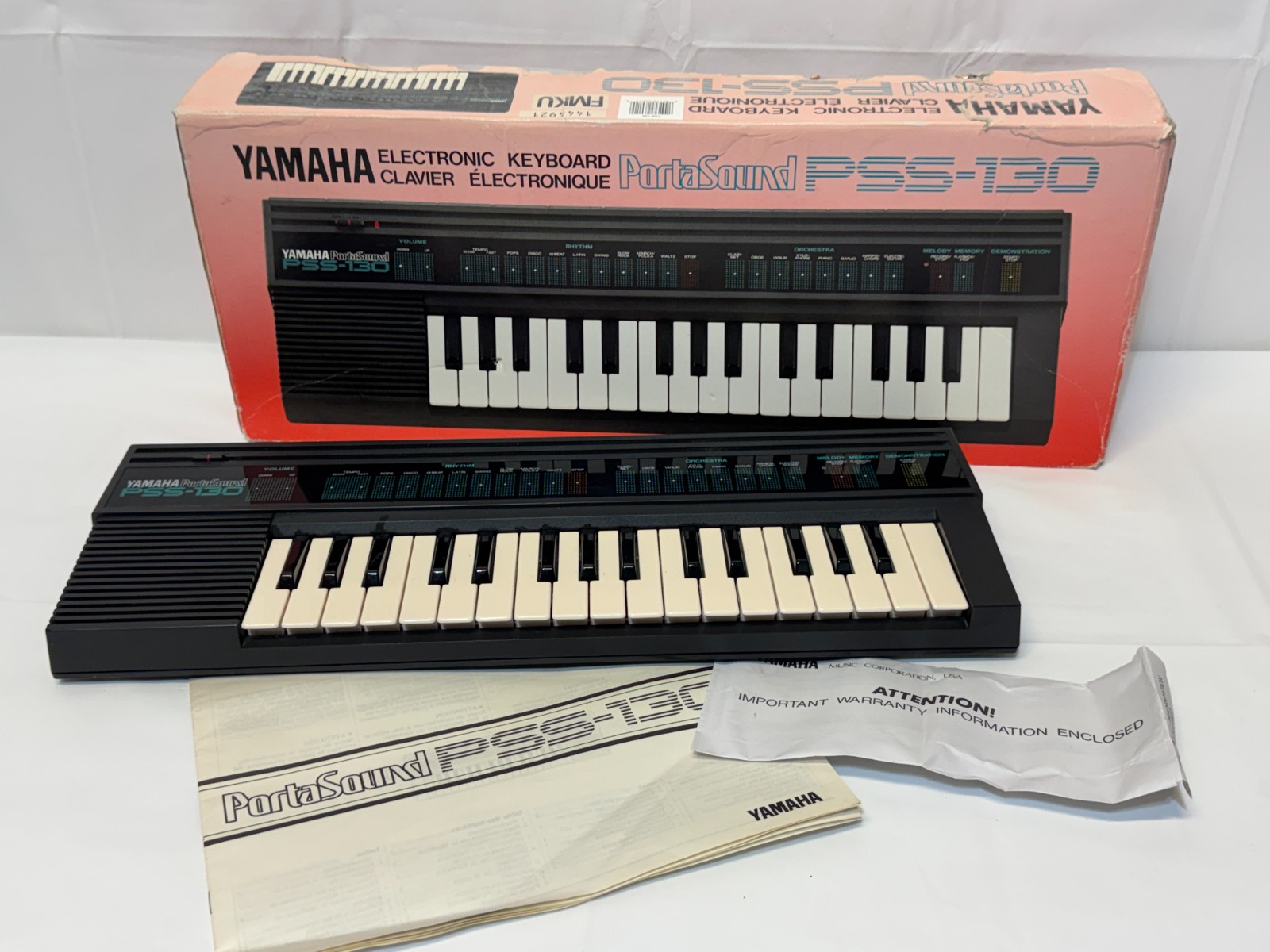 Yamaha PortaSound PSS-130 Electronic Musical Keyboard IN BOX with Manual