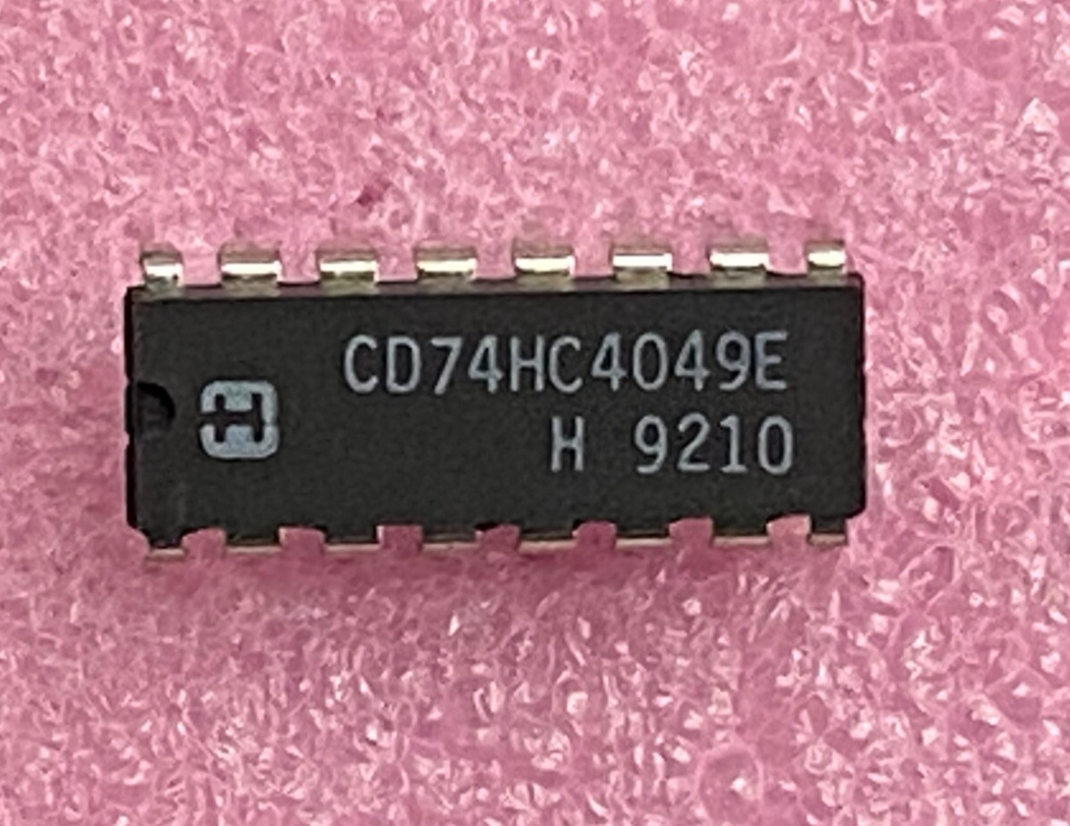 Harris CD74HC4049BE  hex inverting buffers 6 channel Integrated Circuit