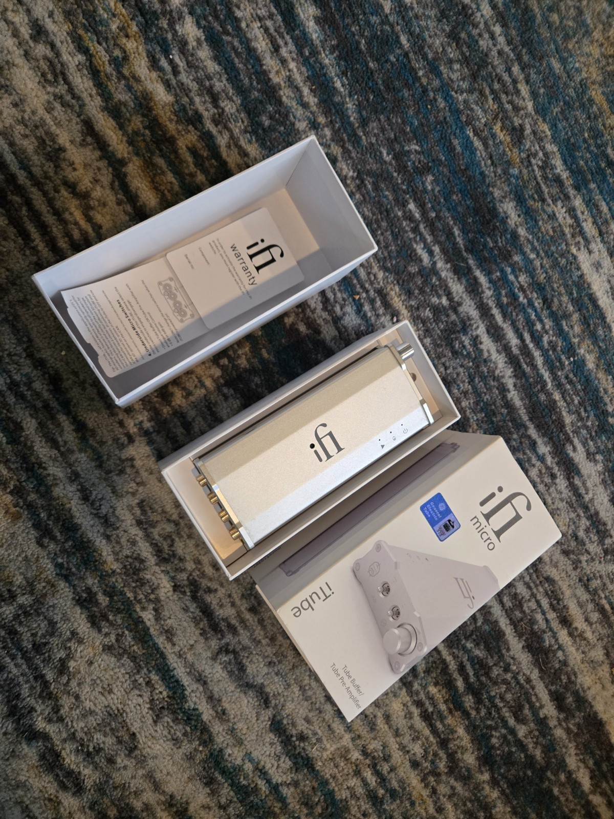 ifi micro itube Tube Buffer/Tube Pre-Amplifier