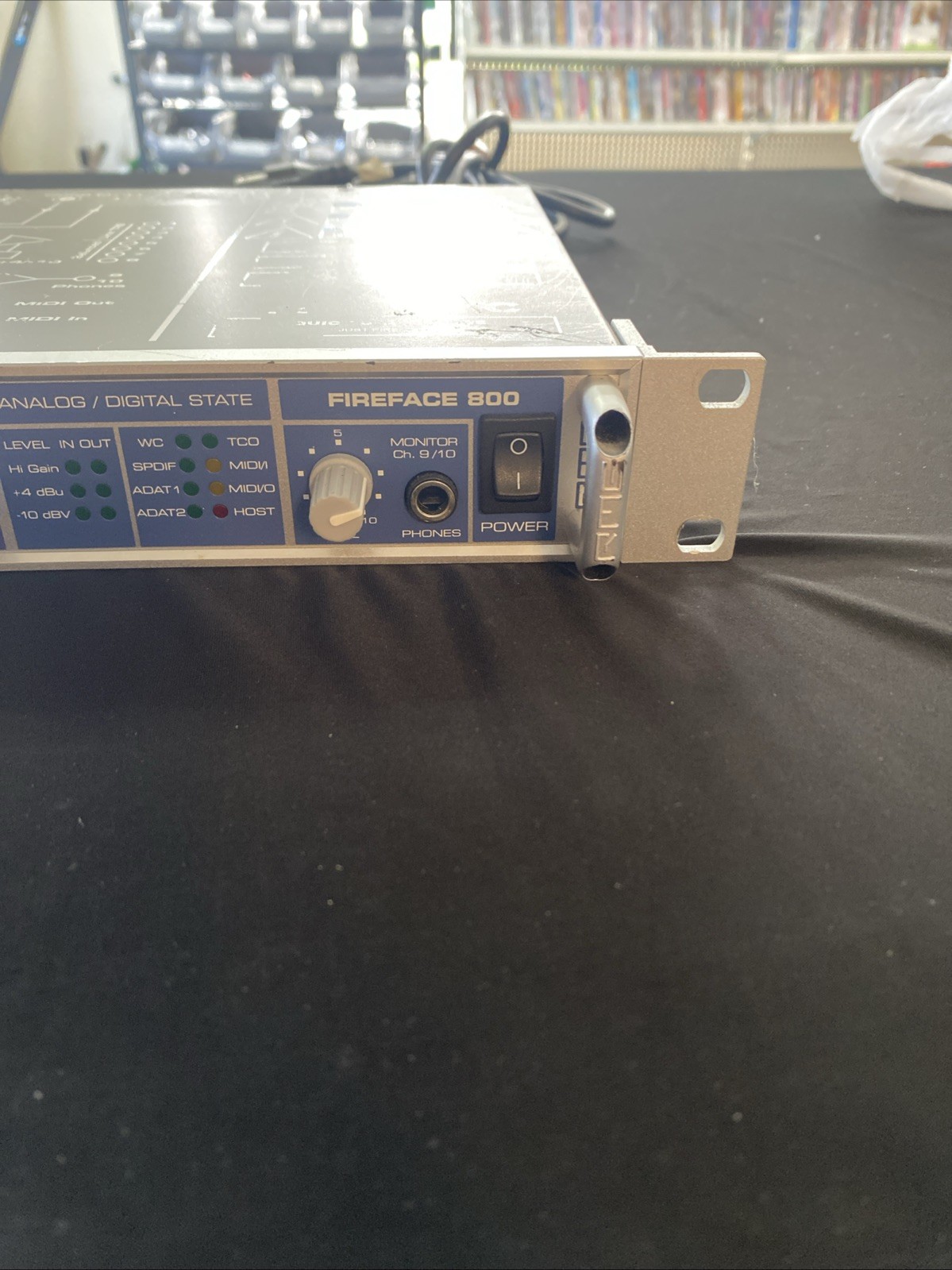 RME Fireface 800 Firewire 24 Bit 192 kHz Audio Interface With 4 Mic Pres