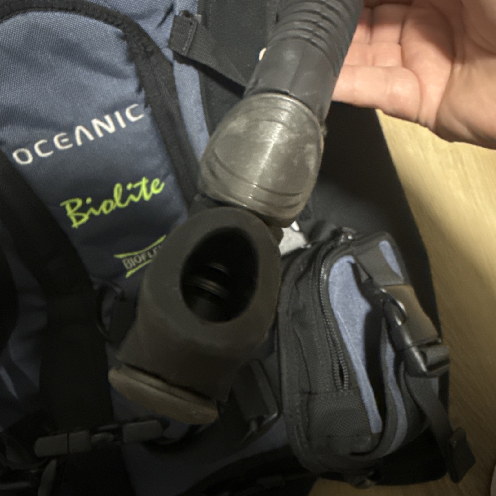 Oceanic Biolite Travel BCD Weight Integrated Large