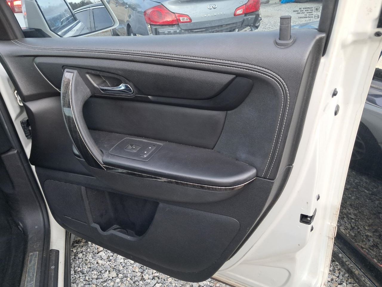 ACADIA 2015 Glove Box 4903605