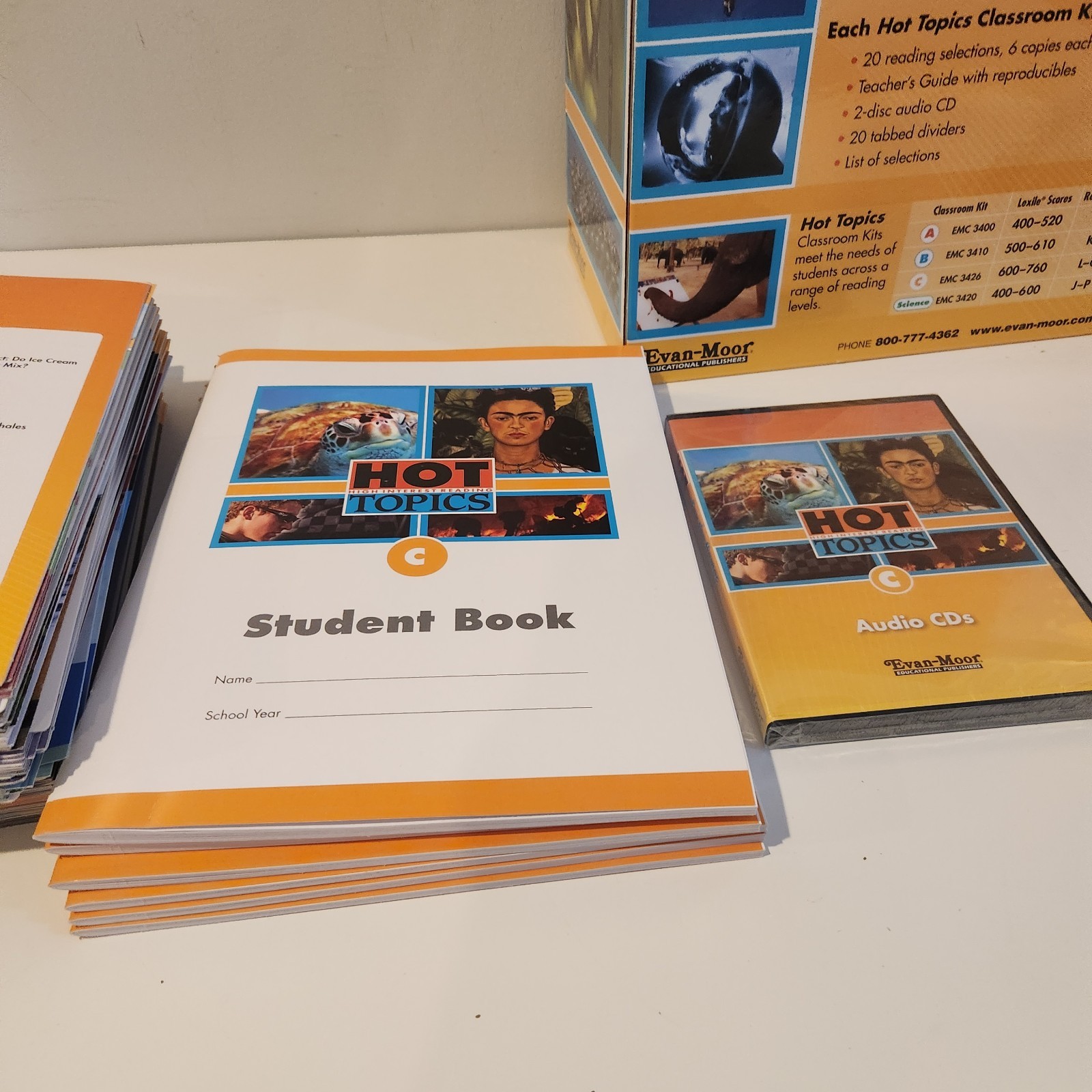 Hot Topics High Interest Reading Classroom Kit C with Teachers Guide and CDs