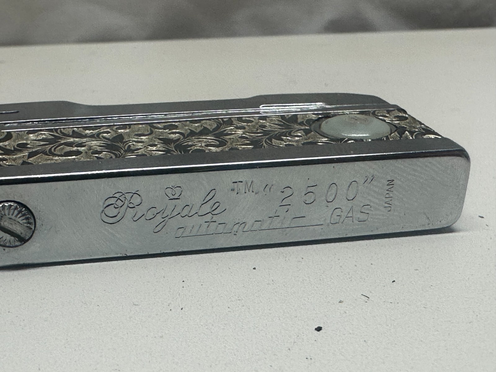 Royale "2500" Gas Lighter Automatic Fuel JAPAN