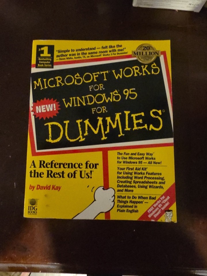 Microsoft Works for Windows 95 For Dummies 1995 Vintage Computing Ref. IDG BOOKS