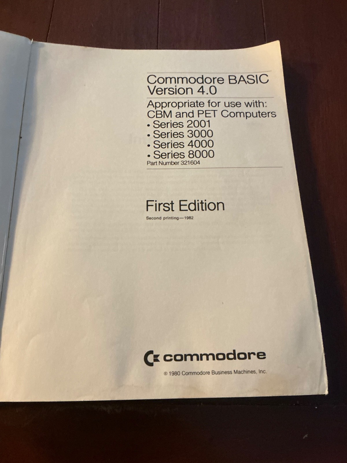 VTG USER'S REFERENCE MANUAL COMMODORE BASIC VERSION 1982