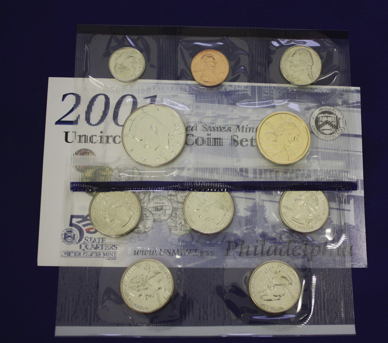 2001 UNCIRCULATED Genuine U.S. MINT SETS ISSUED BY U.S. MINT