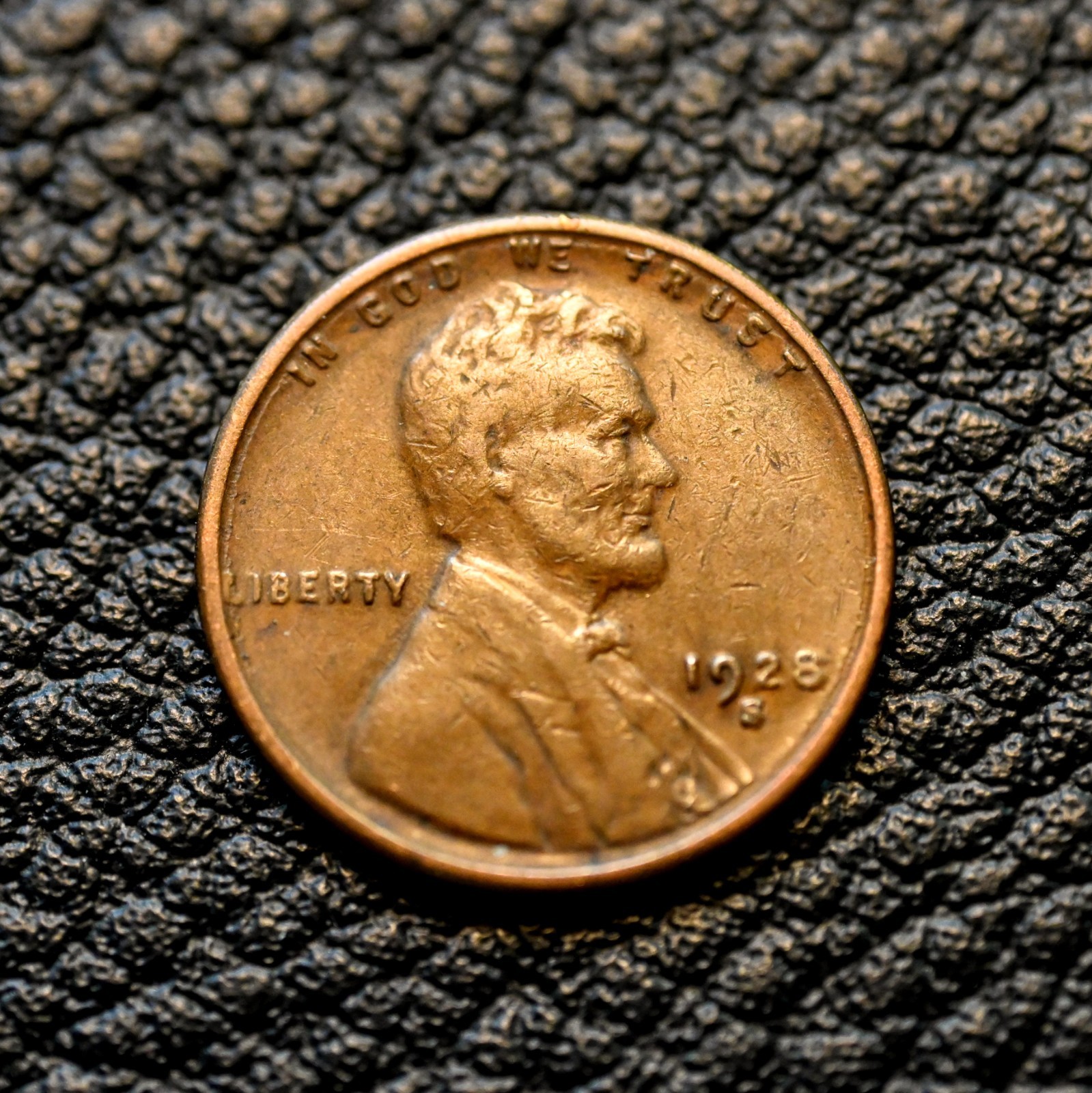 1928-S Lincoln Cent ~ VERY FINE (VF) Condition ~ COMBINED SHIPPING!