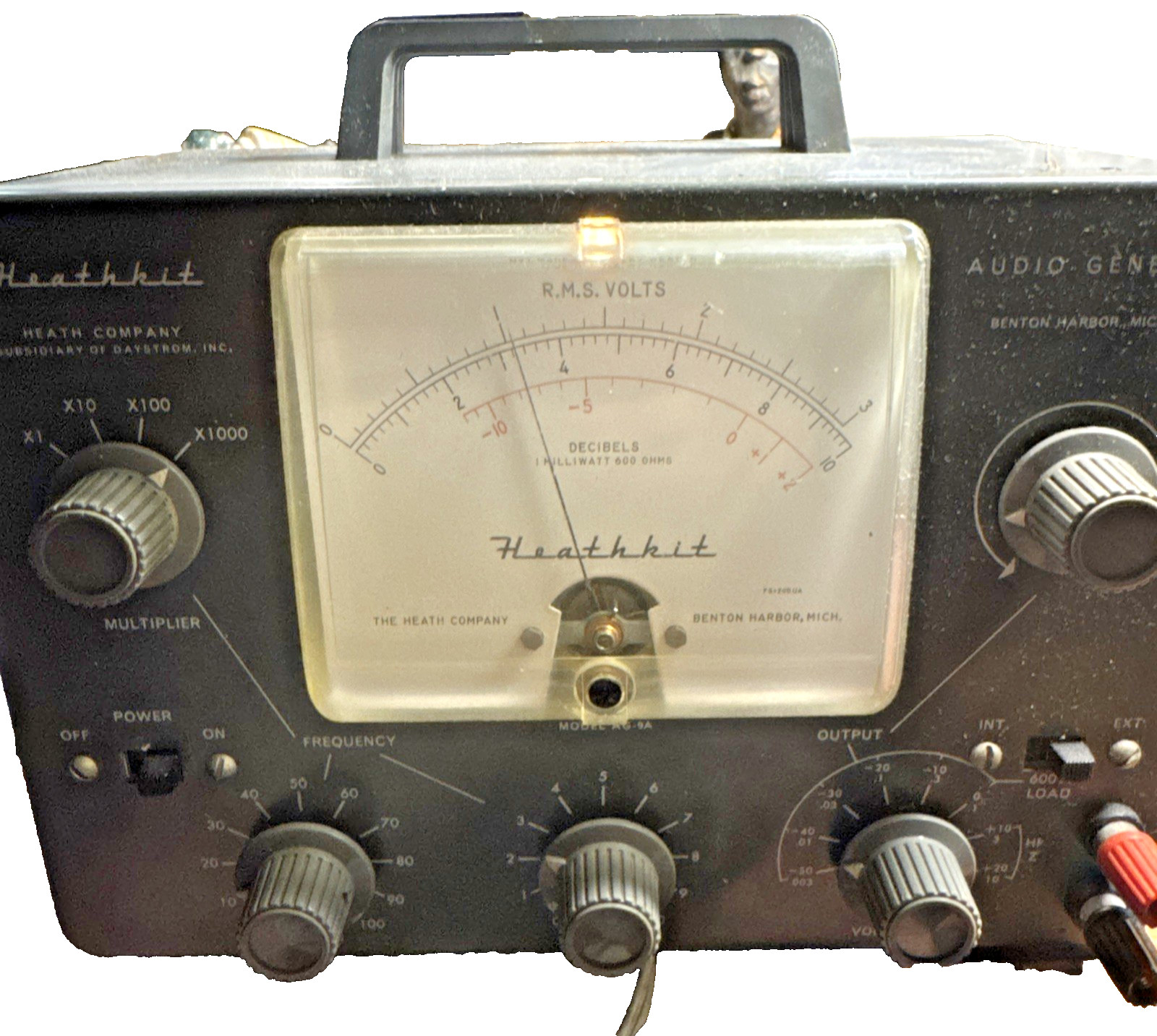 Heathkit AG9A Audio Signal Generator Turns On Tubes Light Up Front Light Works