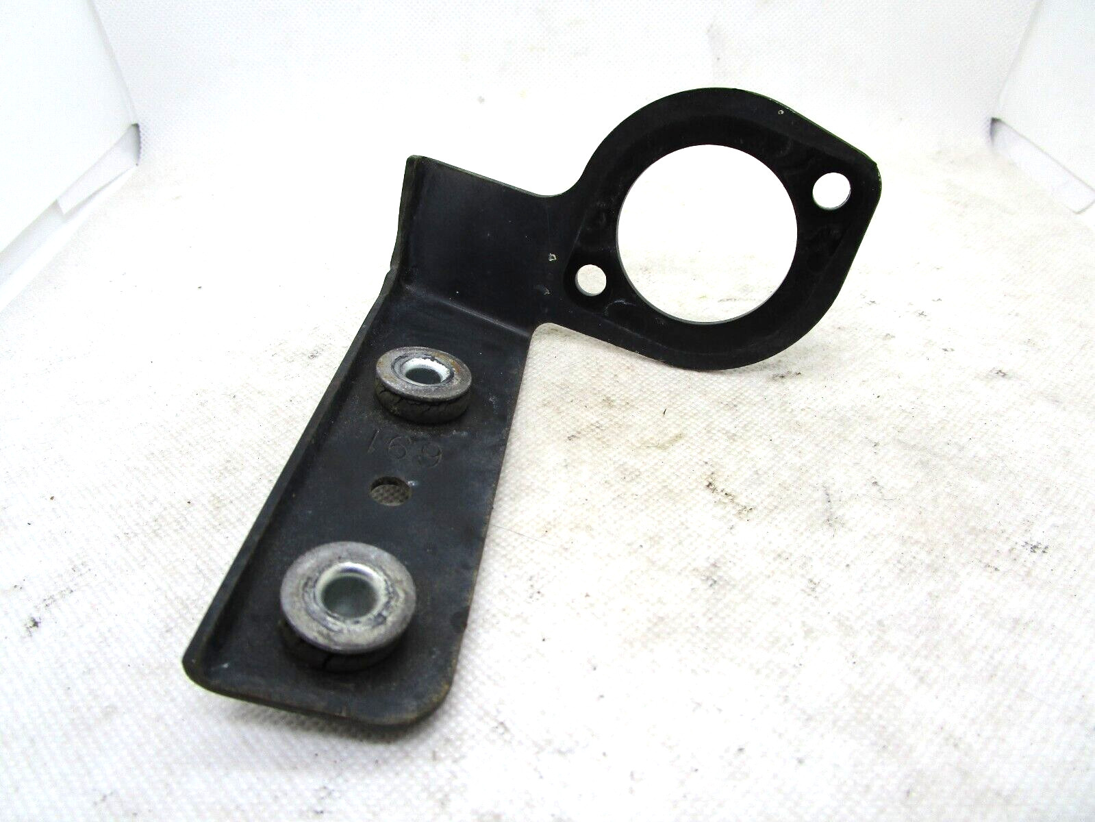 95 96 97 98 99 00 CHRYSLER CIRRUS CRUISE CONTROL SERVO BRACKET OEM