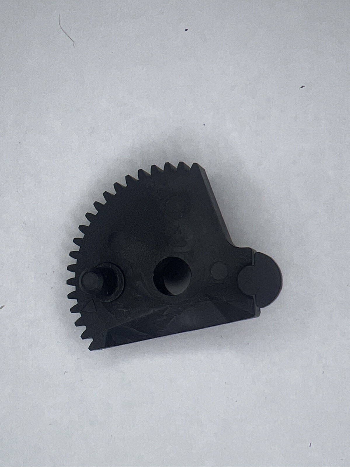 OLD STYLE -- Herman Miller Aeron Chair Tilt limiter Sector Gear 1 pc