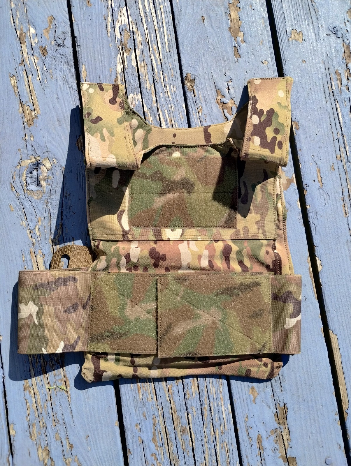 West Coast Armor LVPC (Low-Visibility Plate Carrier), Multicam, Medium SAPI, VGC