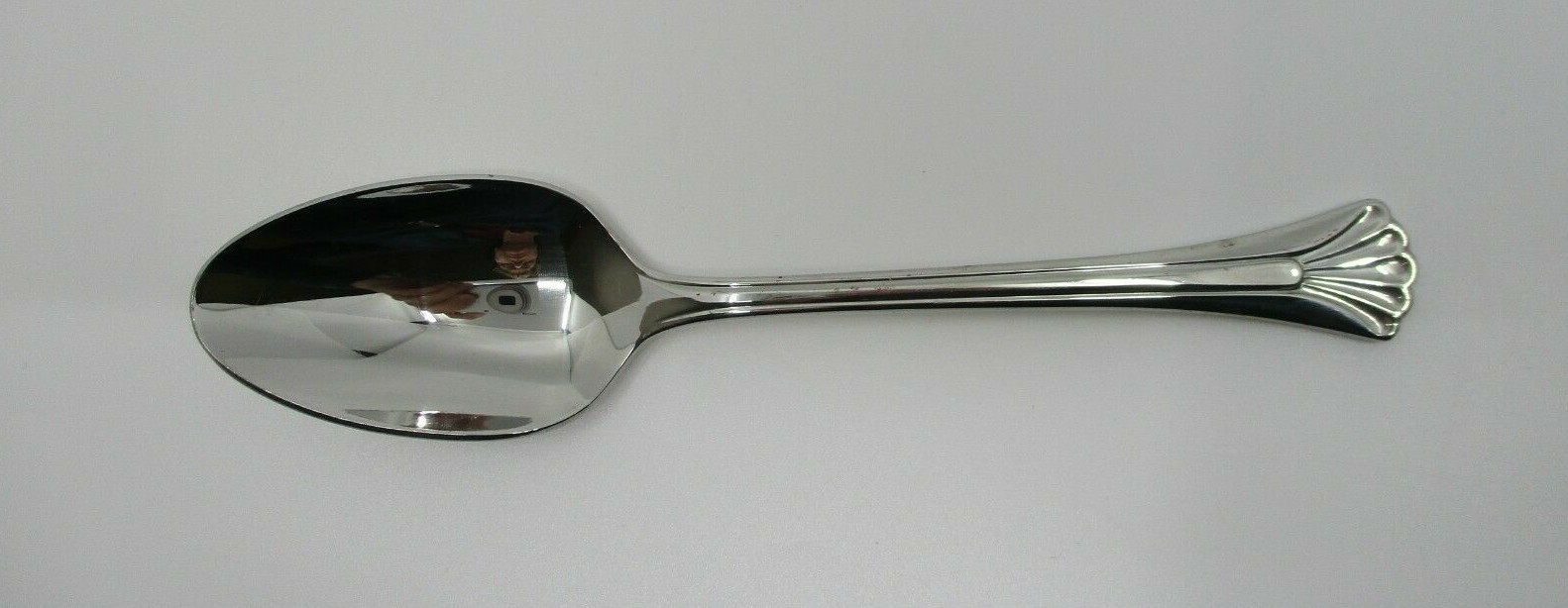 GORHAM STAINLESS FLUTED SHELL PLACE / OVAL SOUP SPOON - 6 7/8" - 6C