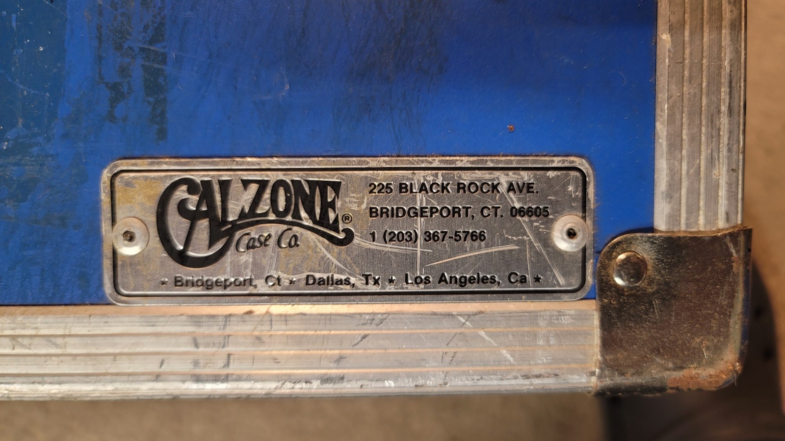 Calzone Heavy Duty road case storage box w hinged lid