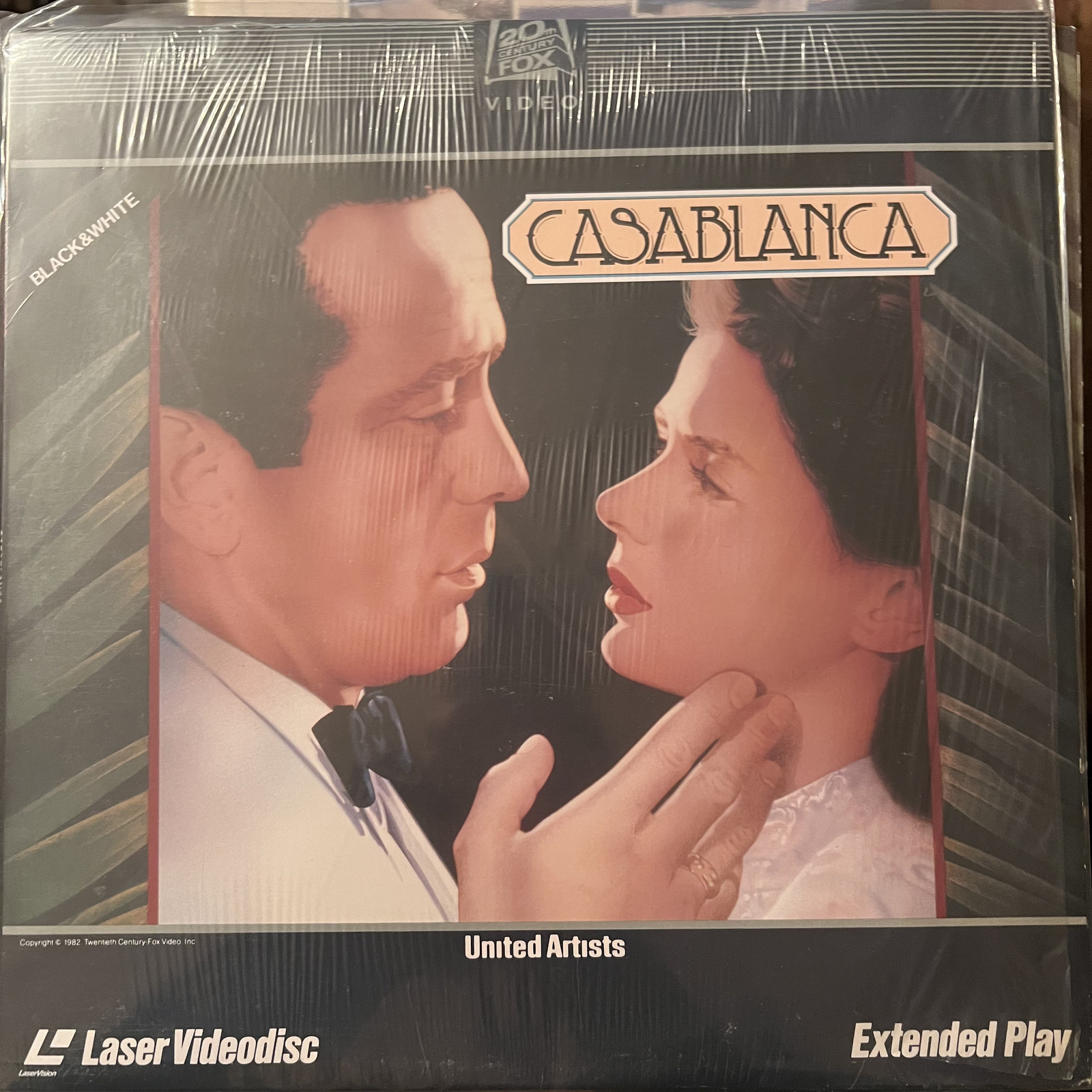 Casablanca  / Black & White  - Laserdisc  buy 6 for Free Shipping
