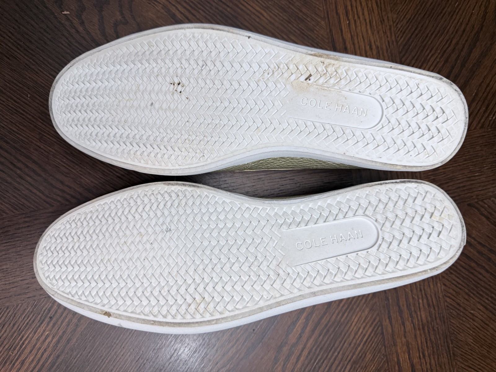 COLE HAAN Women's SOFT GOLD PINCH WEEKENDER Penny Shoe LOAFER SIZE 10.5