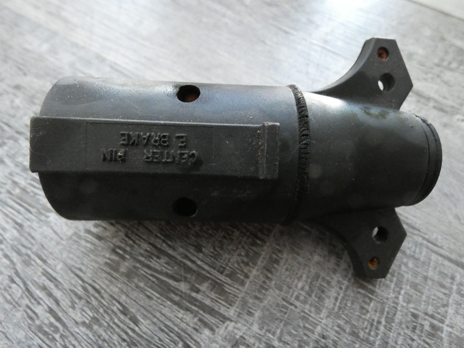 HOPKINS CENTER PIN TRAILER E BRAKE PLUG ADAPTER