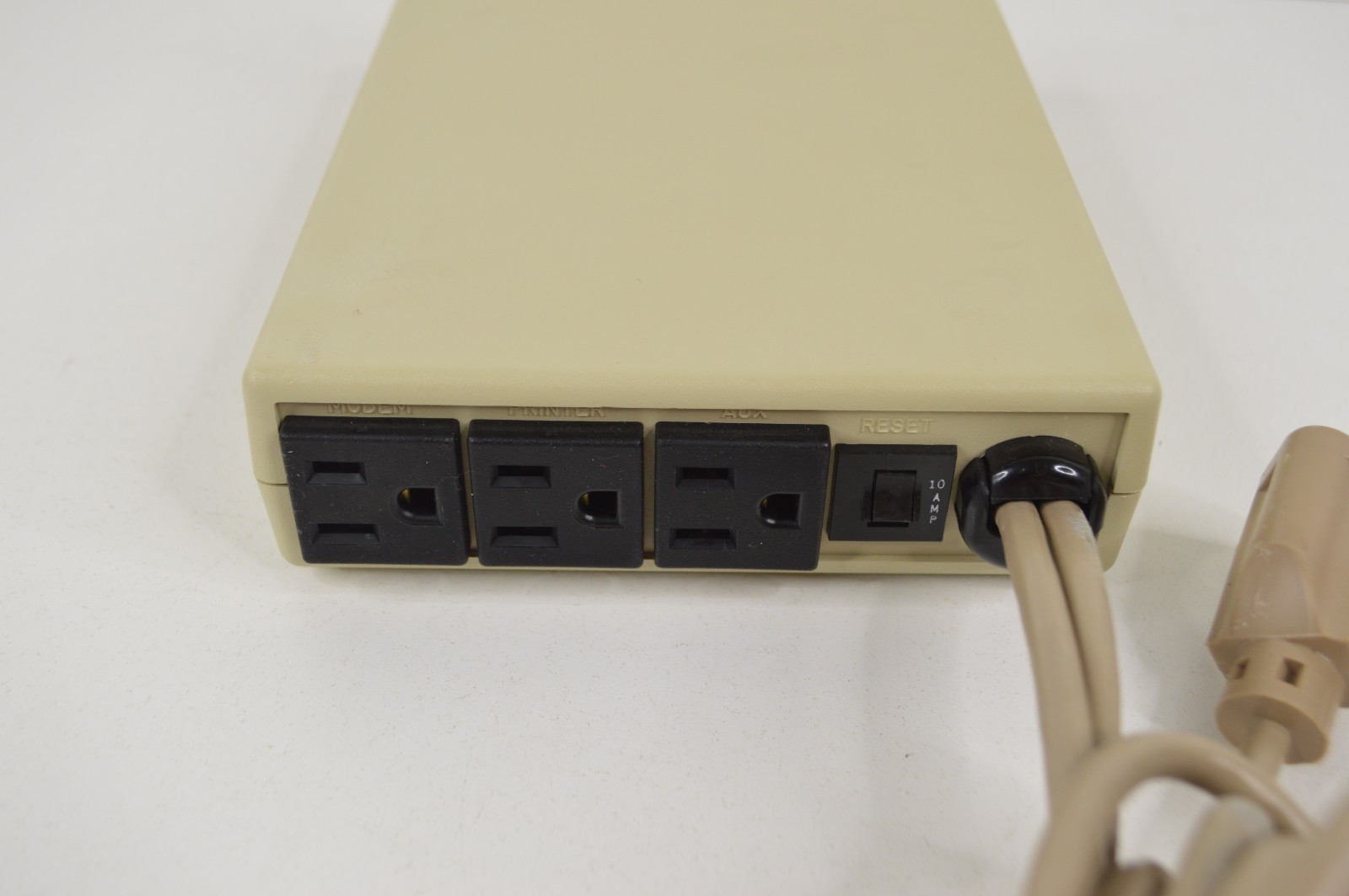Vintage Dialco 415-0001 Apple IBM Compatible Control Center Power Adapter Switch