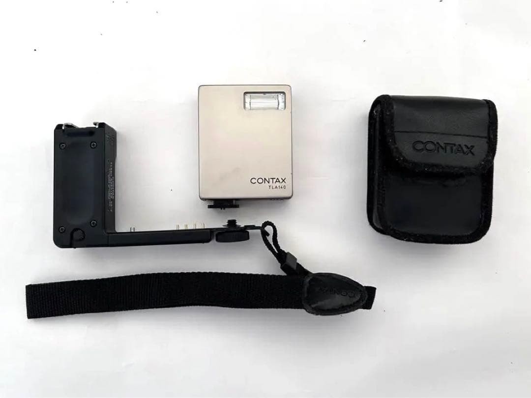 Excellent condition CONTAX T3 flash/flash adapter set