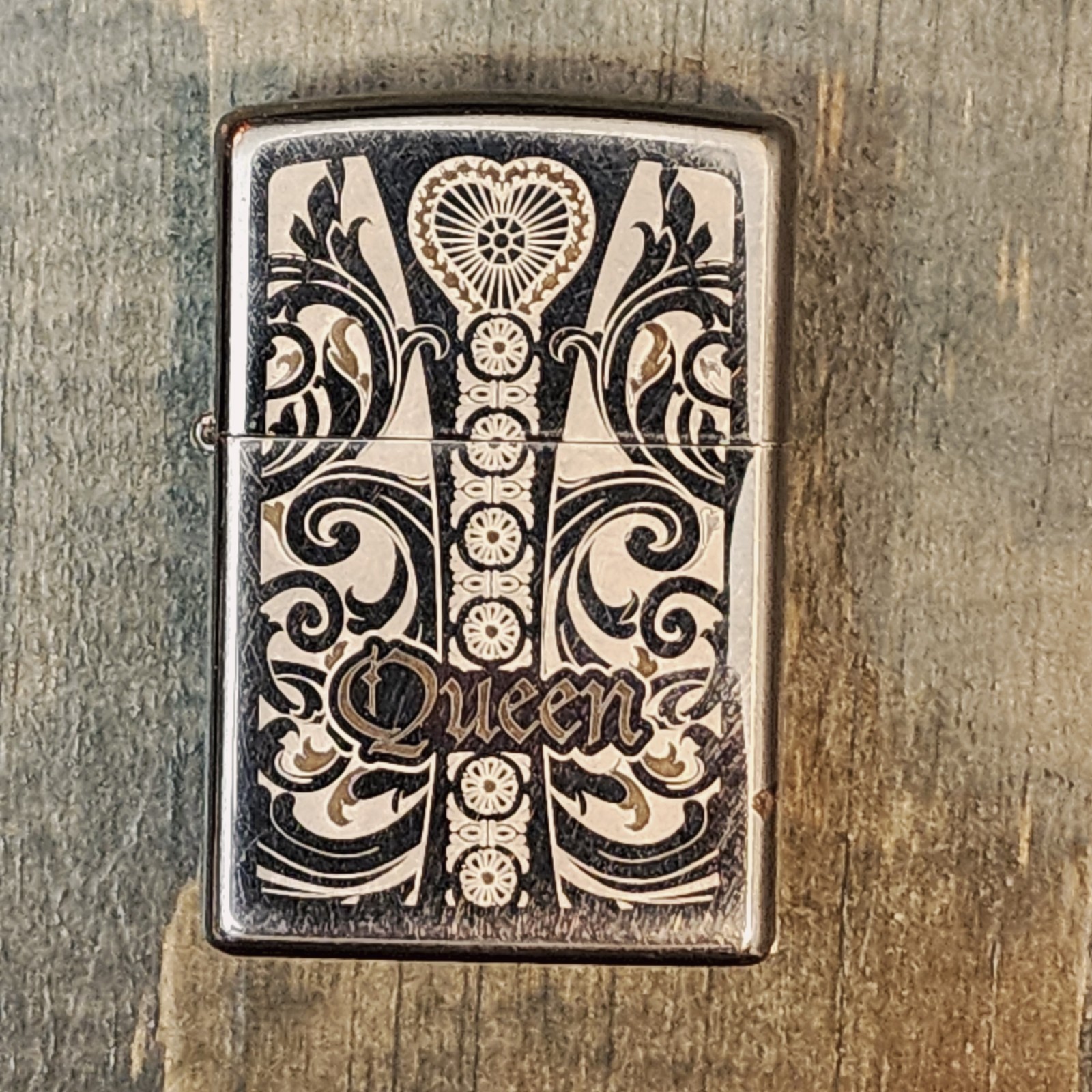 Zippo Queen Black Ice