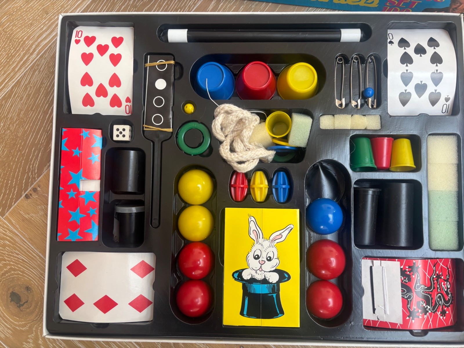Vintage 1987 Paul Daniels Magic Set 100 Toy Magician