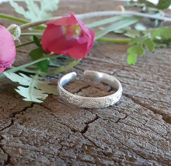 sterling silver thumb ring adjustable with swirls - handmade