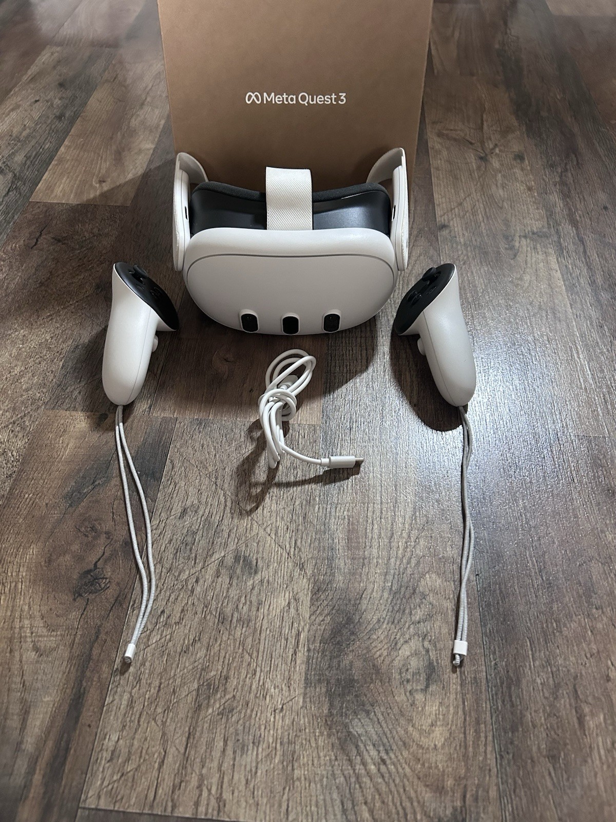 Meta Oculus Quest 3 - 128GB Set - w/ Controllers - Great Condition -