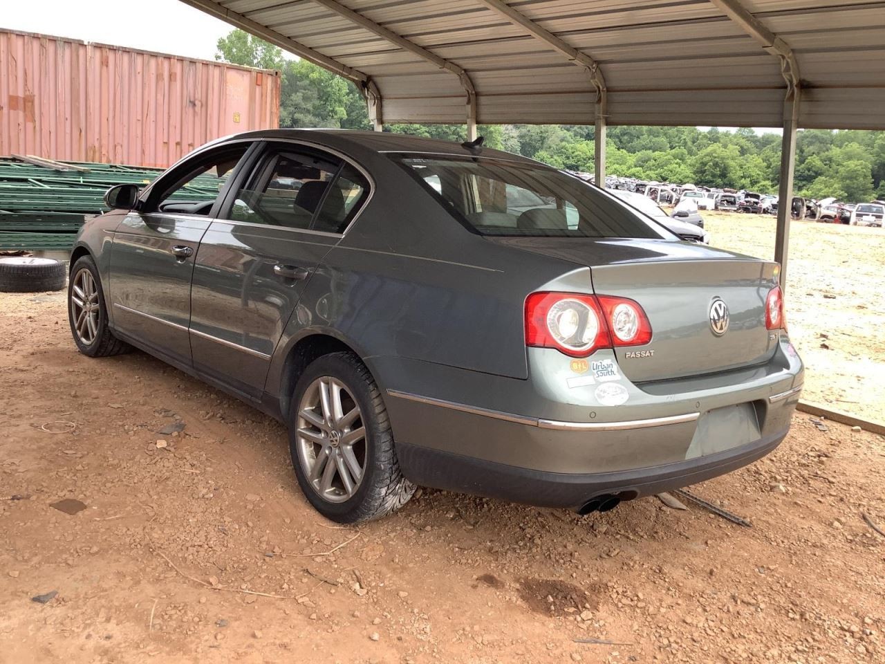 PASSAT 2008 Glove Box 4677081