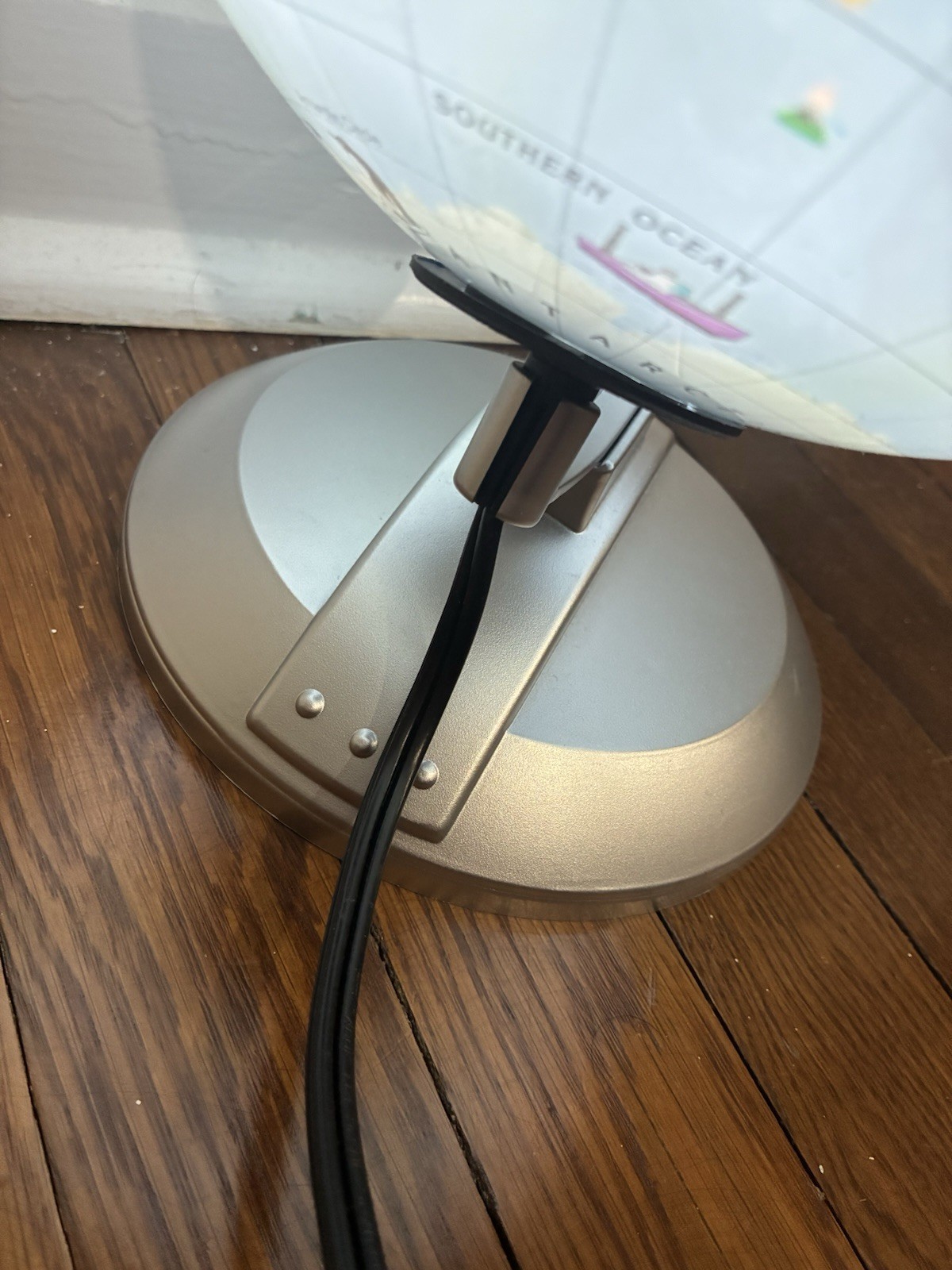 Replogle Globes 10 Inch Diameter Model #12534 LIGHTS UP Working