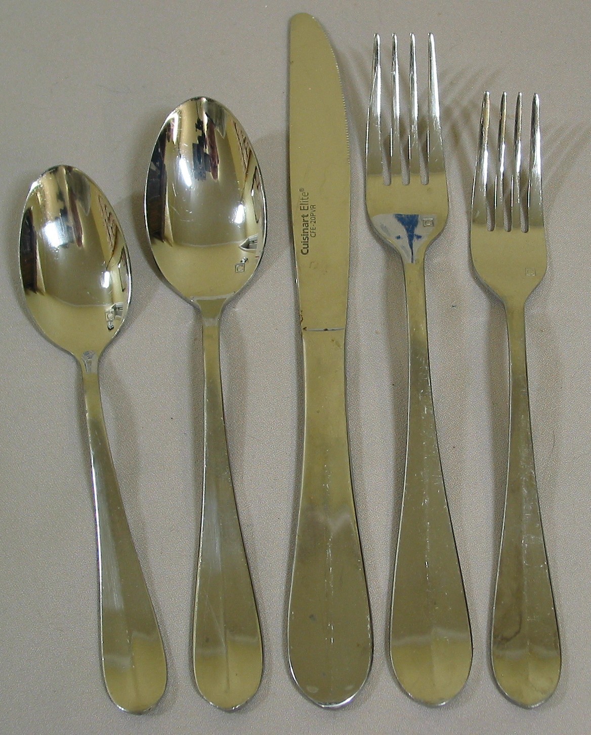 Cuisinart, Annapolis Pattern, 18/10 Stainless, Continental, Ctr Ridge