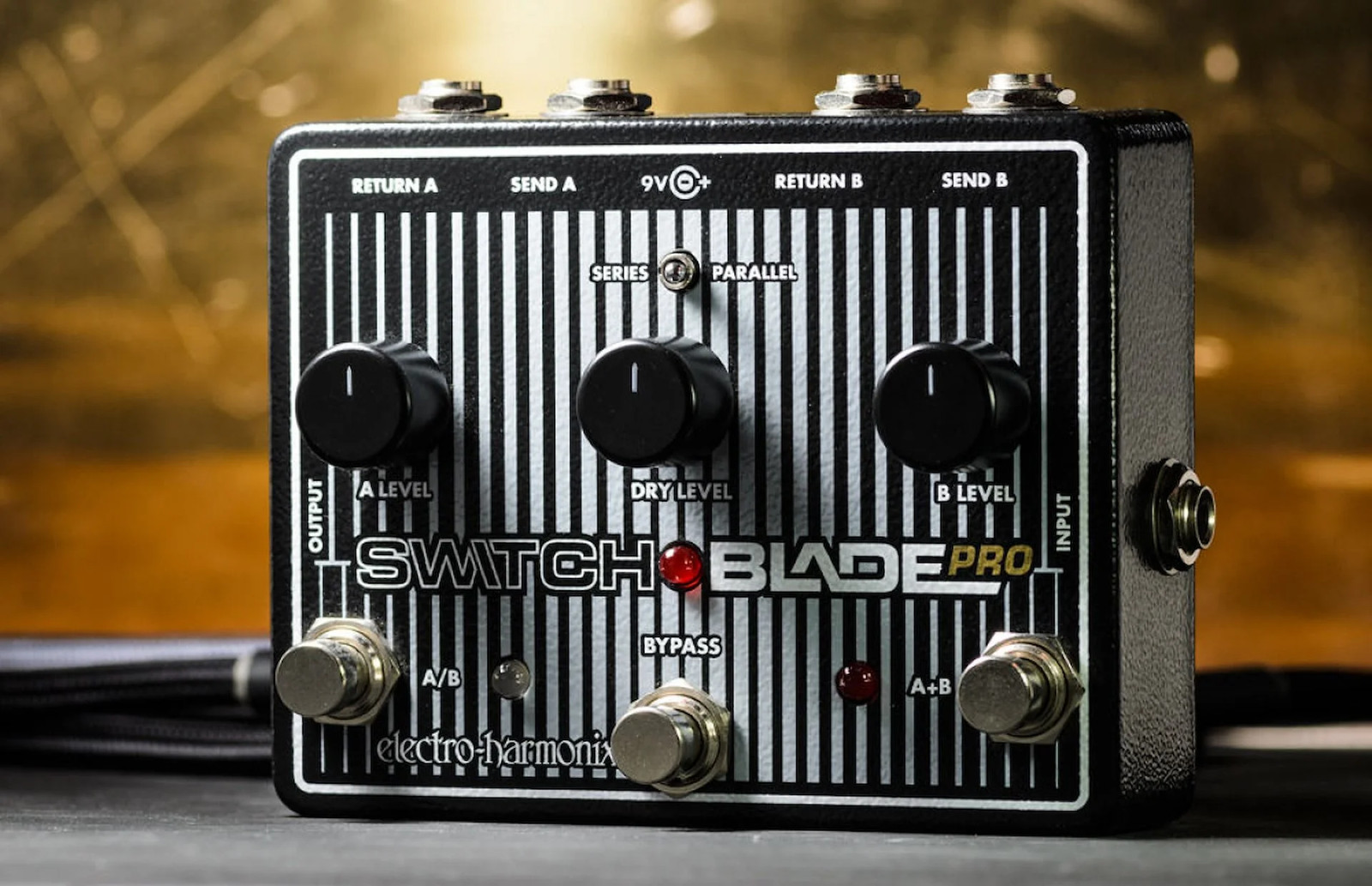 Deluxe Switcher