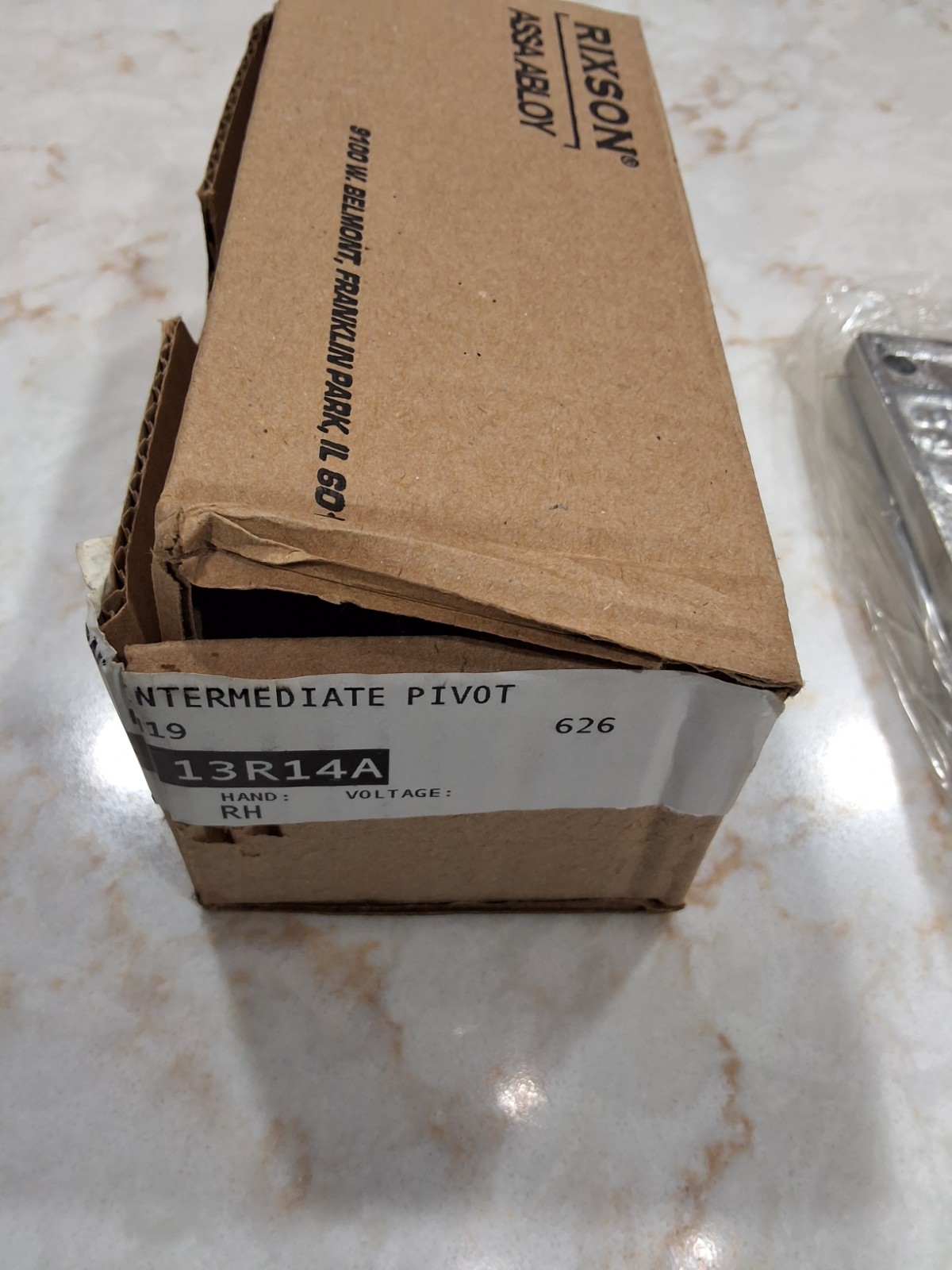 RIXSON ASSA ABLOY INTERMEDIATE PIVOT SET M19 626 RH