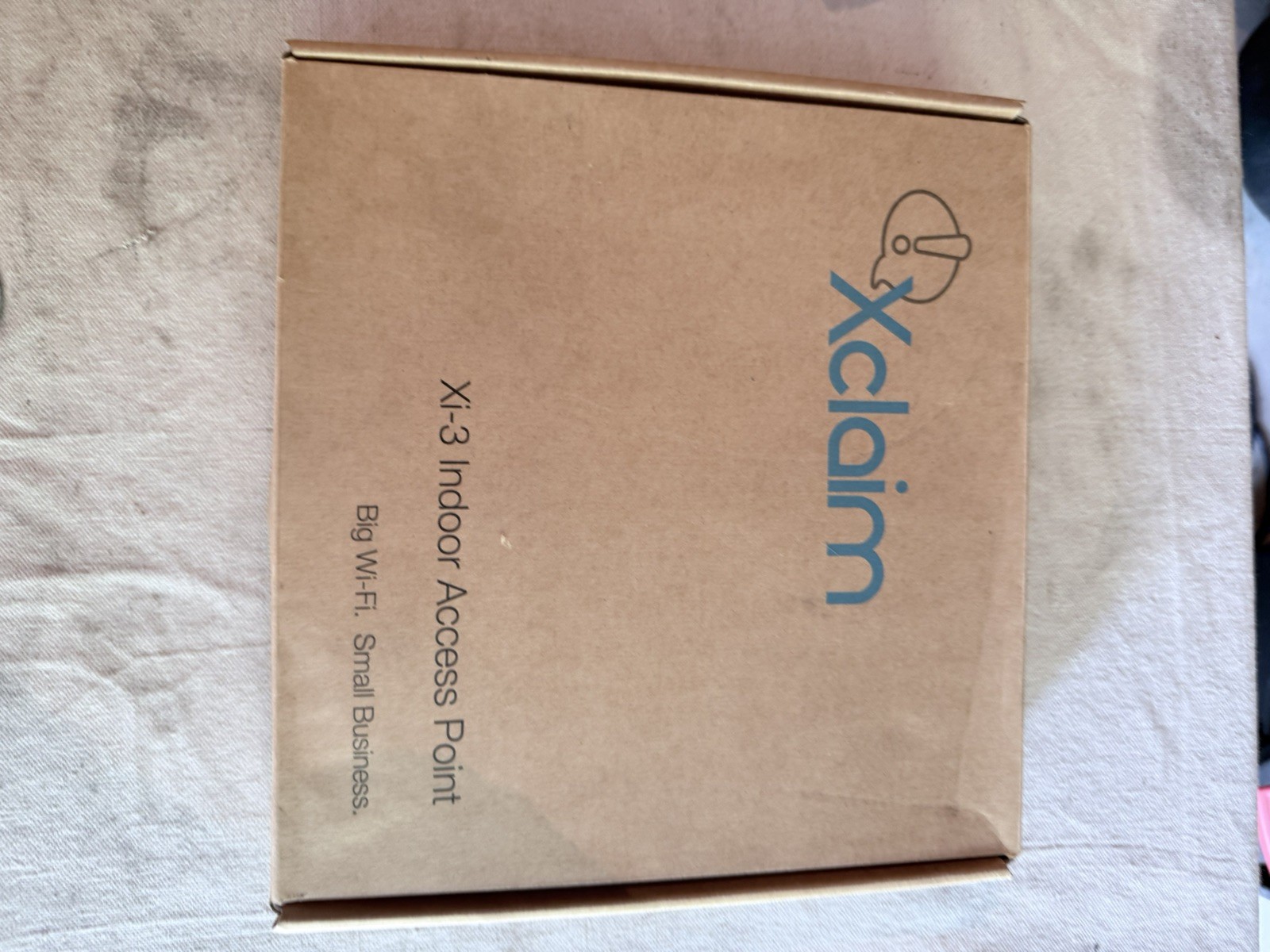 Xclaim Xi-3 indoor access point
