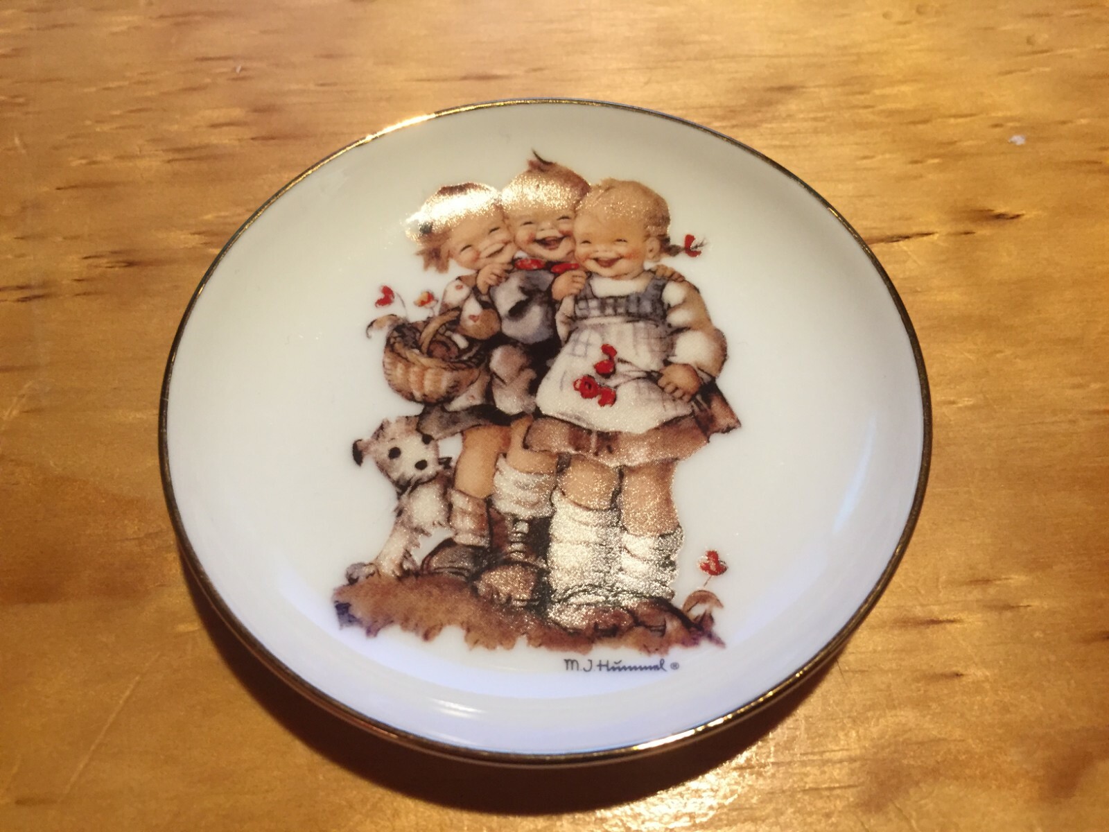M.J. HUMMEL Vintage mini Tea plate Germany Reutter Porzellan - Follow the leader