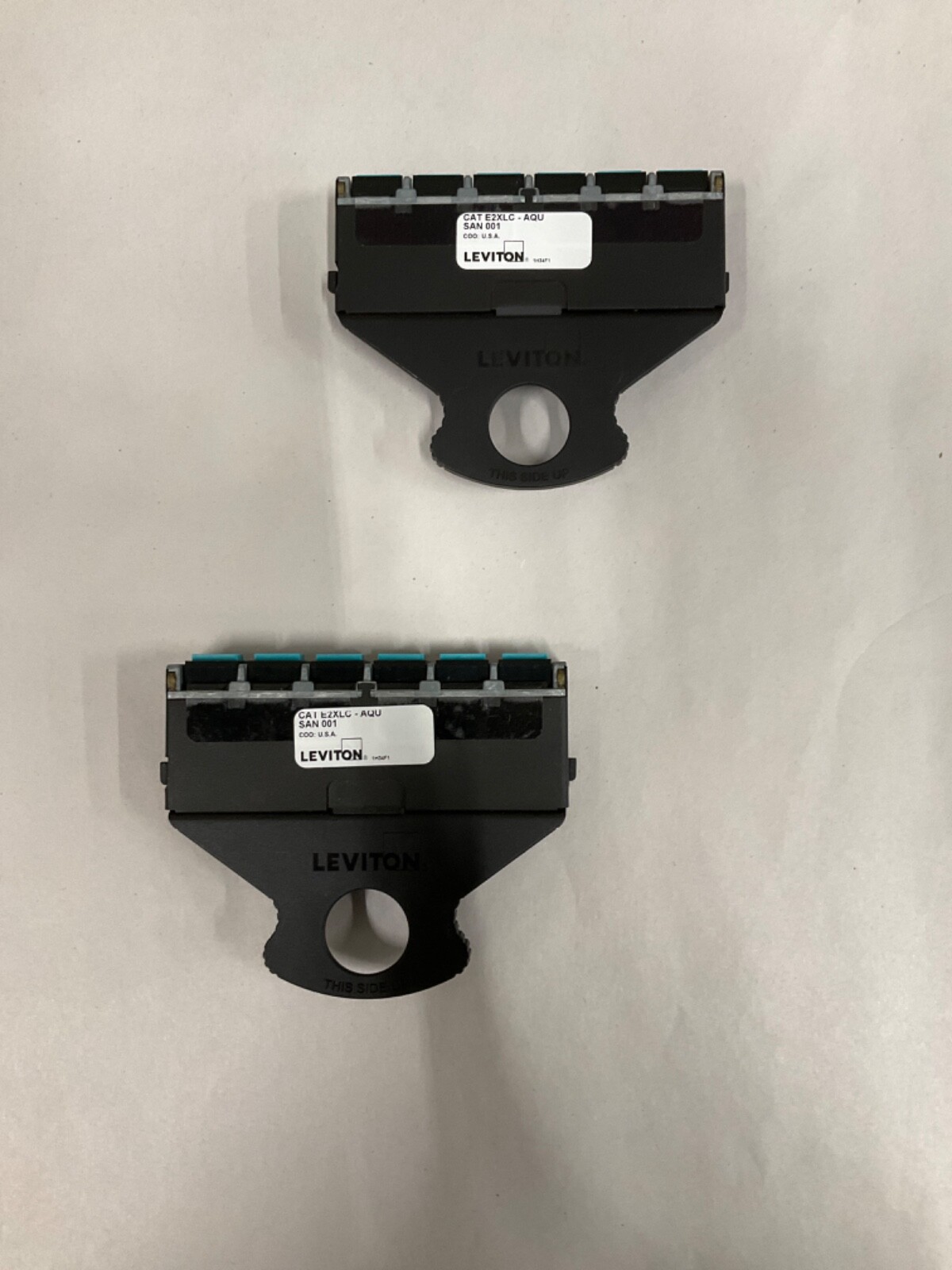 Leviton CAT E2XLC-AQU SAN 001 Cartridge
