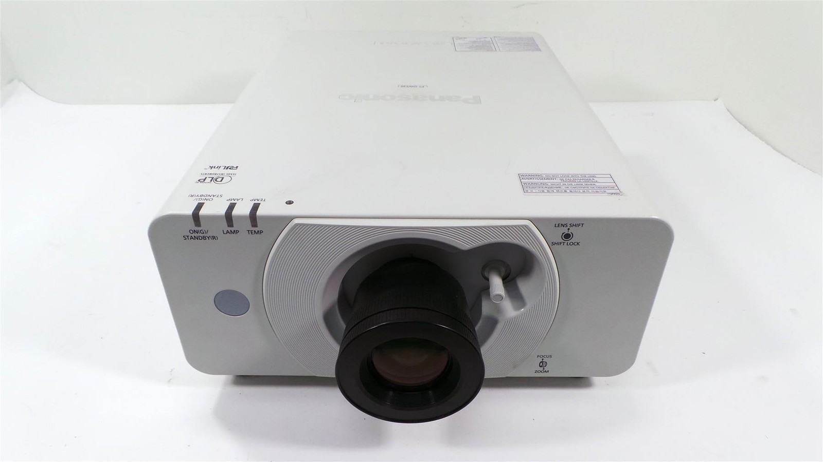 Panasonic PT-DW530U Home Cinema DLP Projector - Read Description