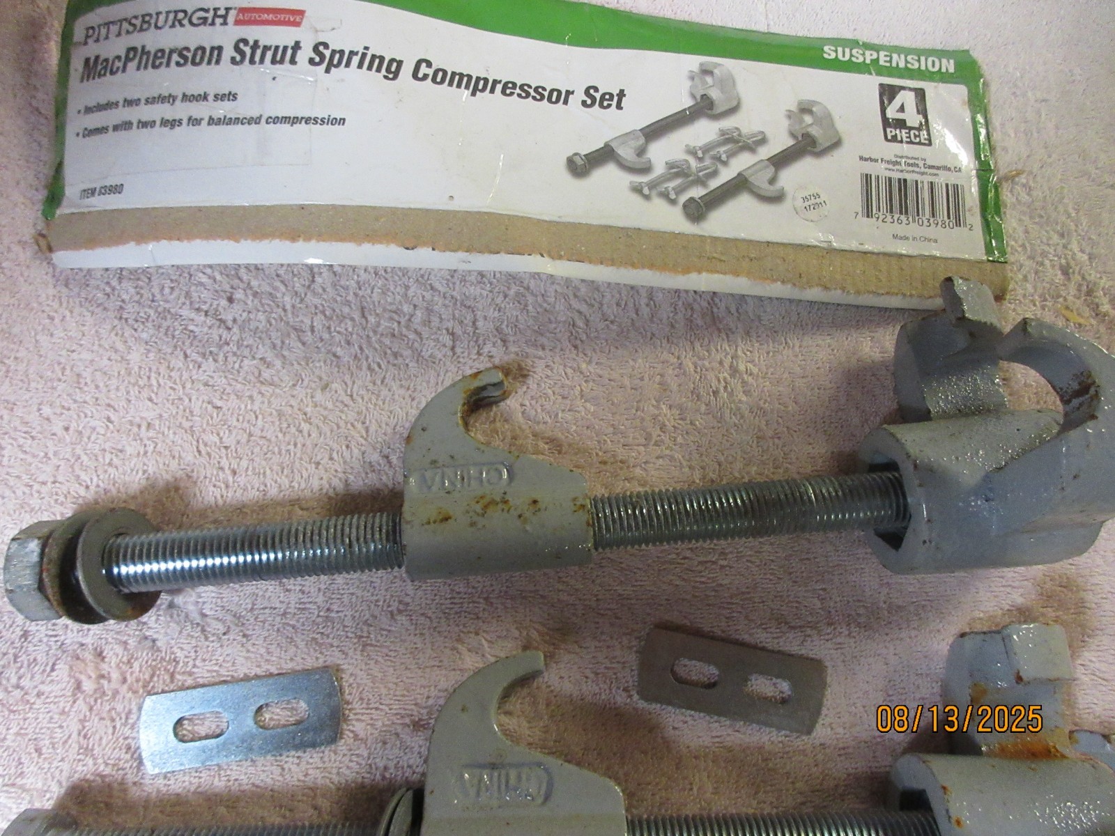 Pittsburgh MacPherson strut spring compressor set #03980.