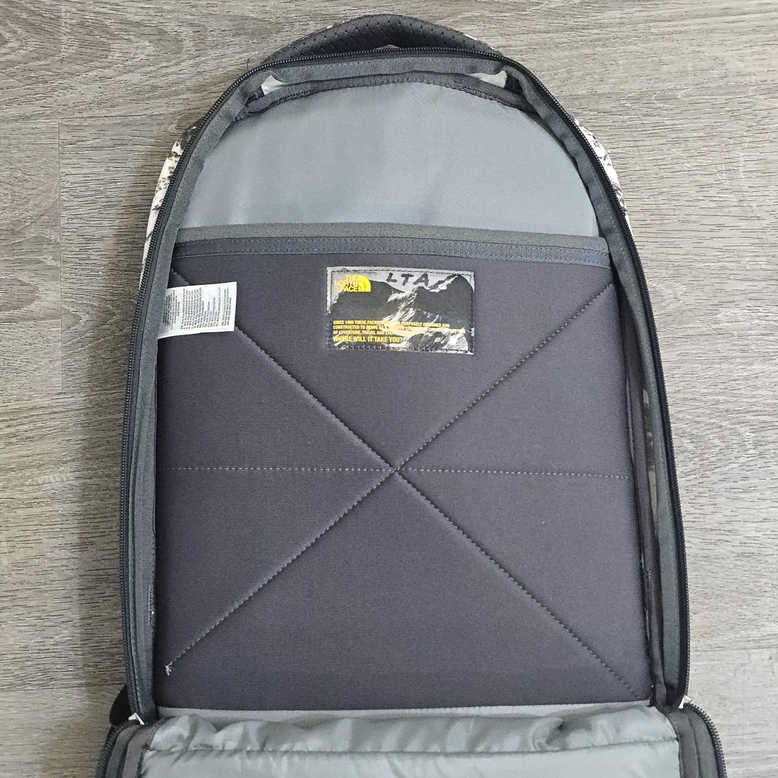 The North Face Microbyte Flex Vent Laptop Backpack Hiking Outdoors Camping