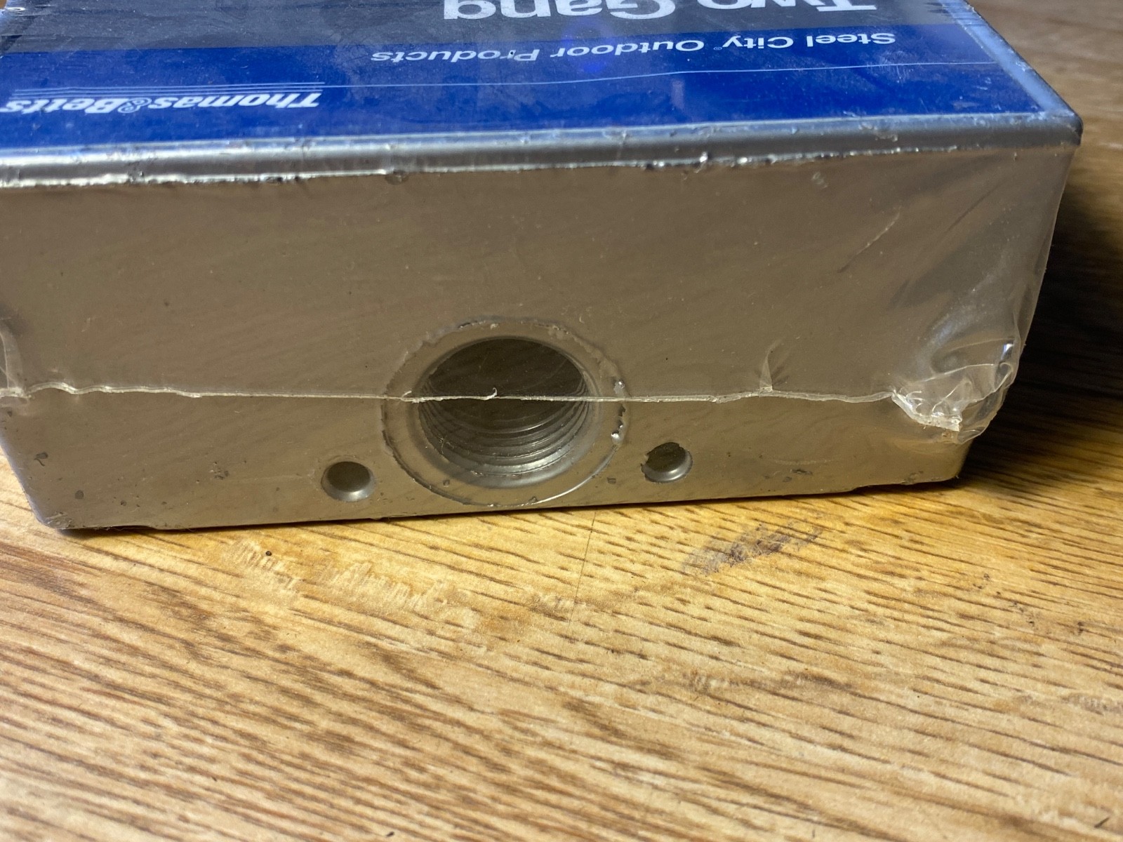 Two Gang Weatherproof Outlet Box T&B #LT11