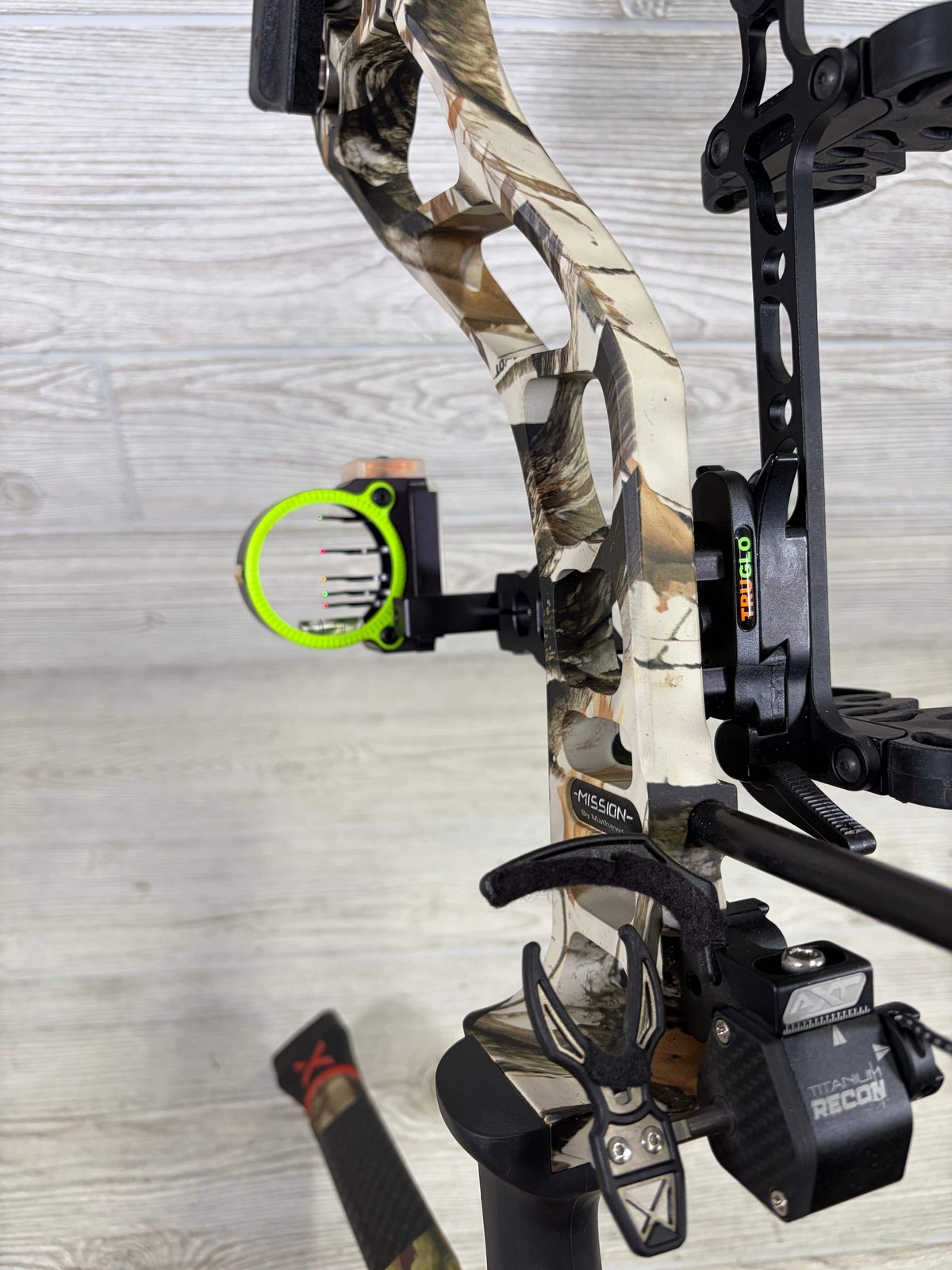 Used Mission Hype DTX Right Hand Camo Bow Pkg