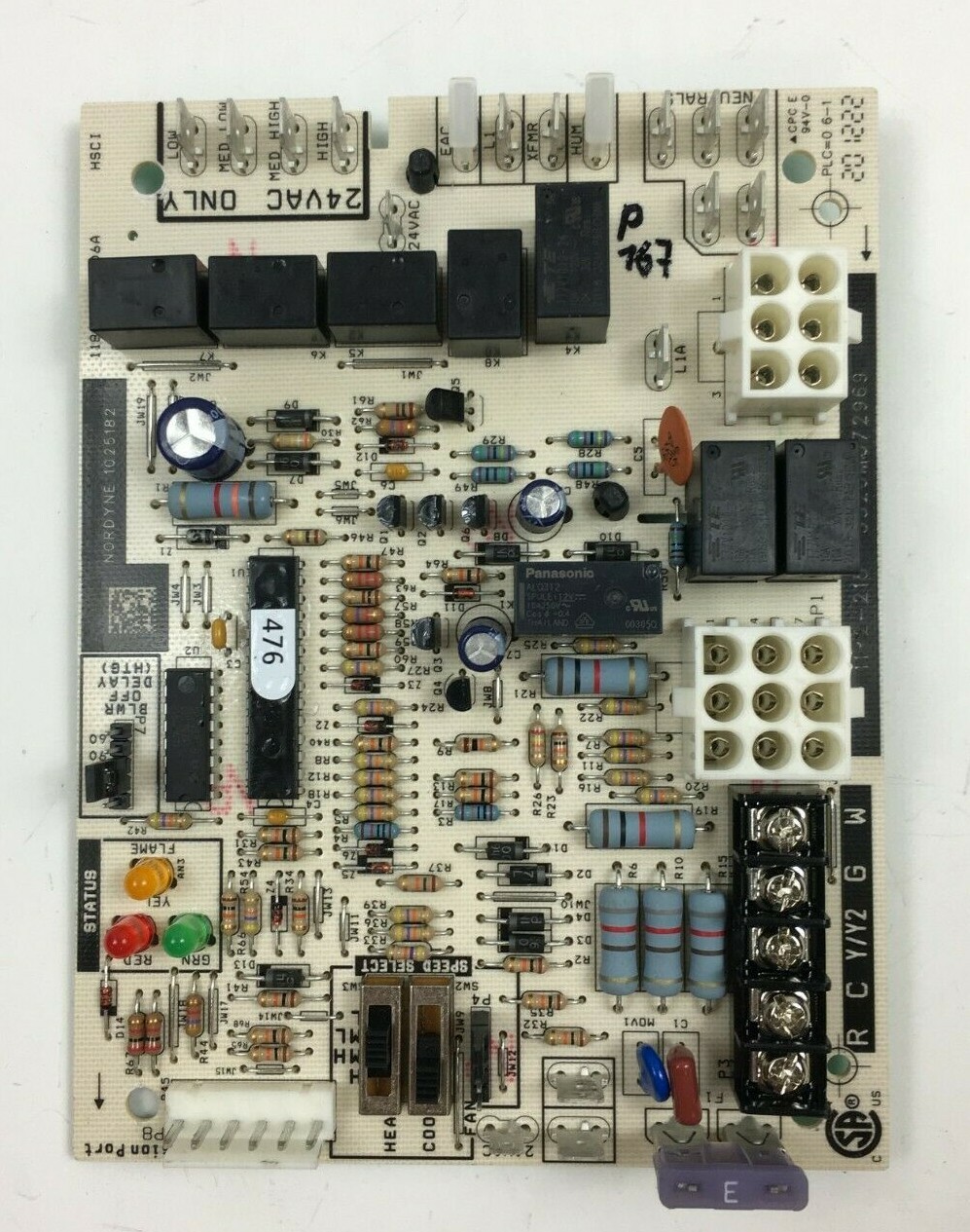 NORDYNE 1025182 Furnace Control Circuit Board 1182-215 used #P167
