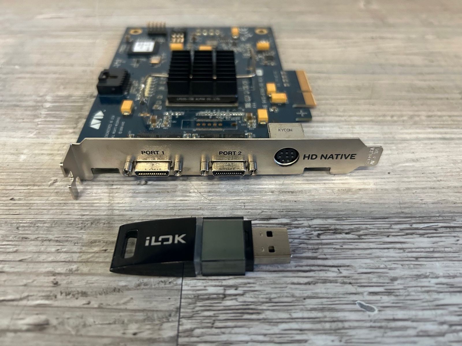 Avid Pro Tools HD Native PCIe Card with Ultimate Perpetual 2026.4 ilok